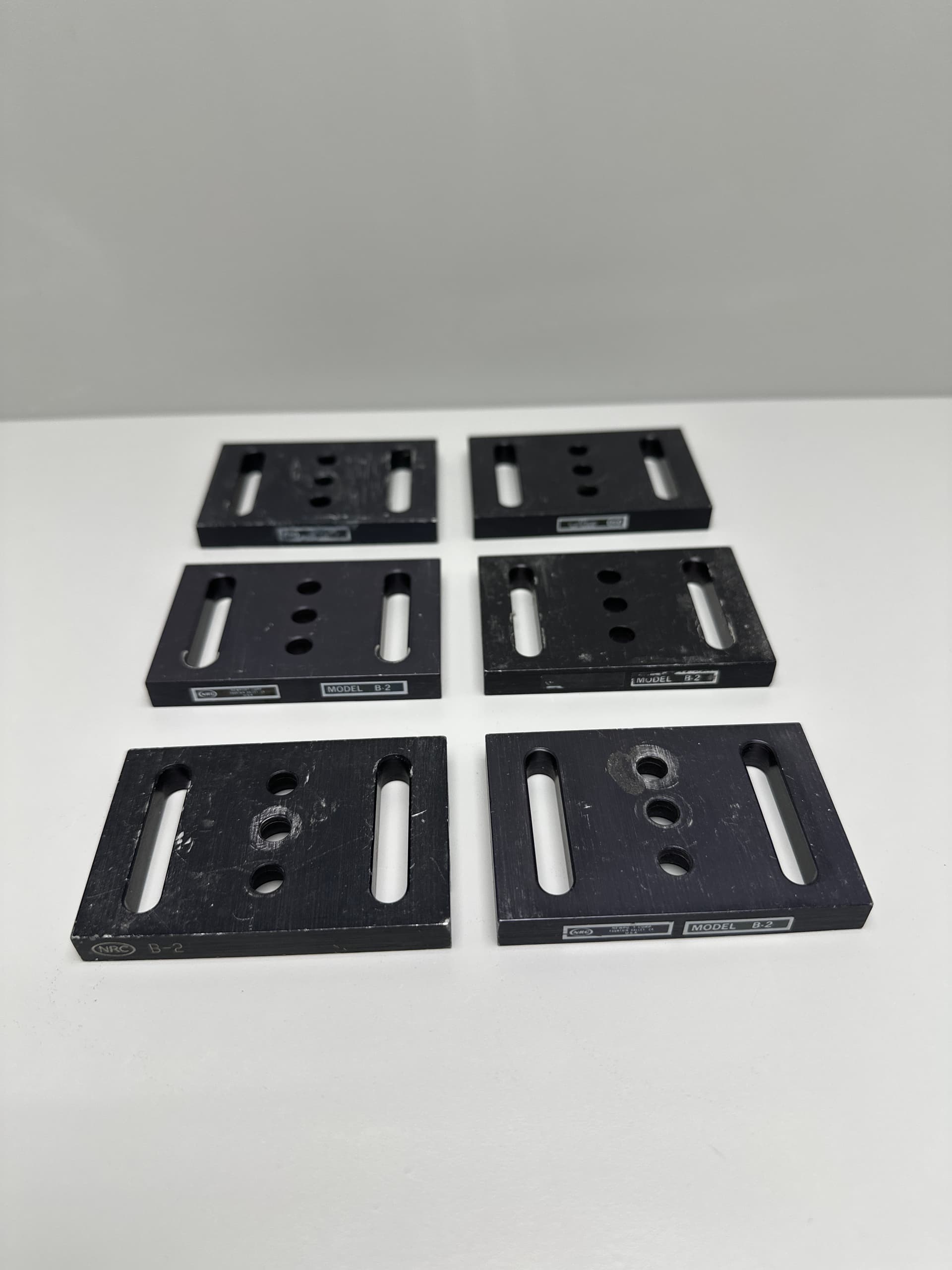 Newport B-2 Sliding Base, Translation Range 1.25"