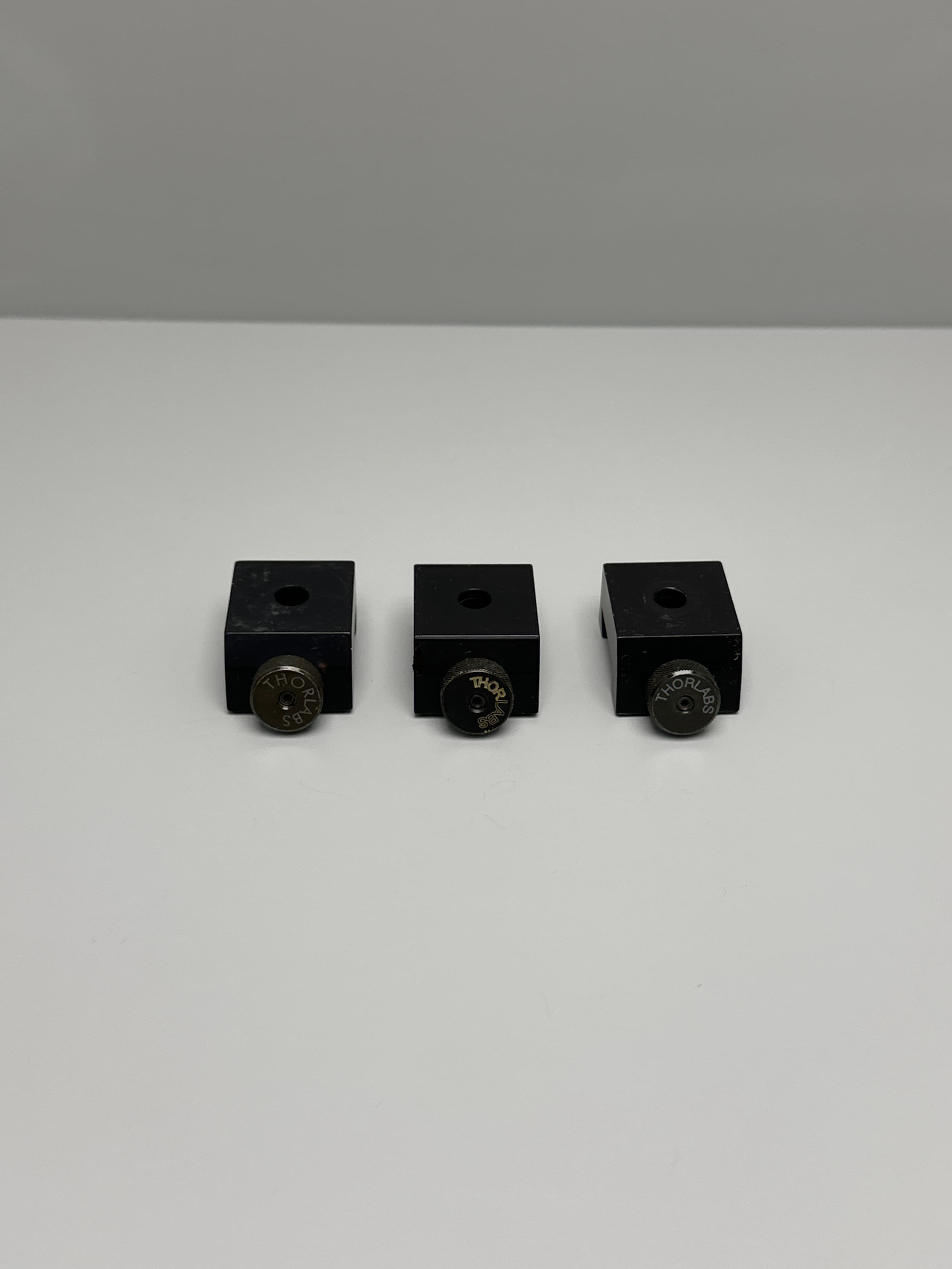 Thorlabs RC1 Rail Carriers, 1" x 1" Mounting Surface