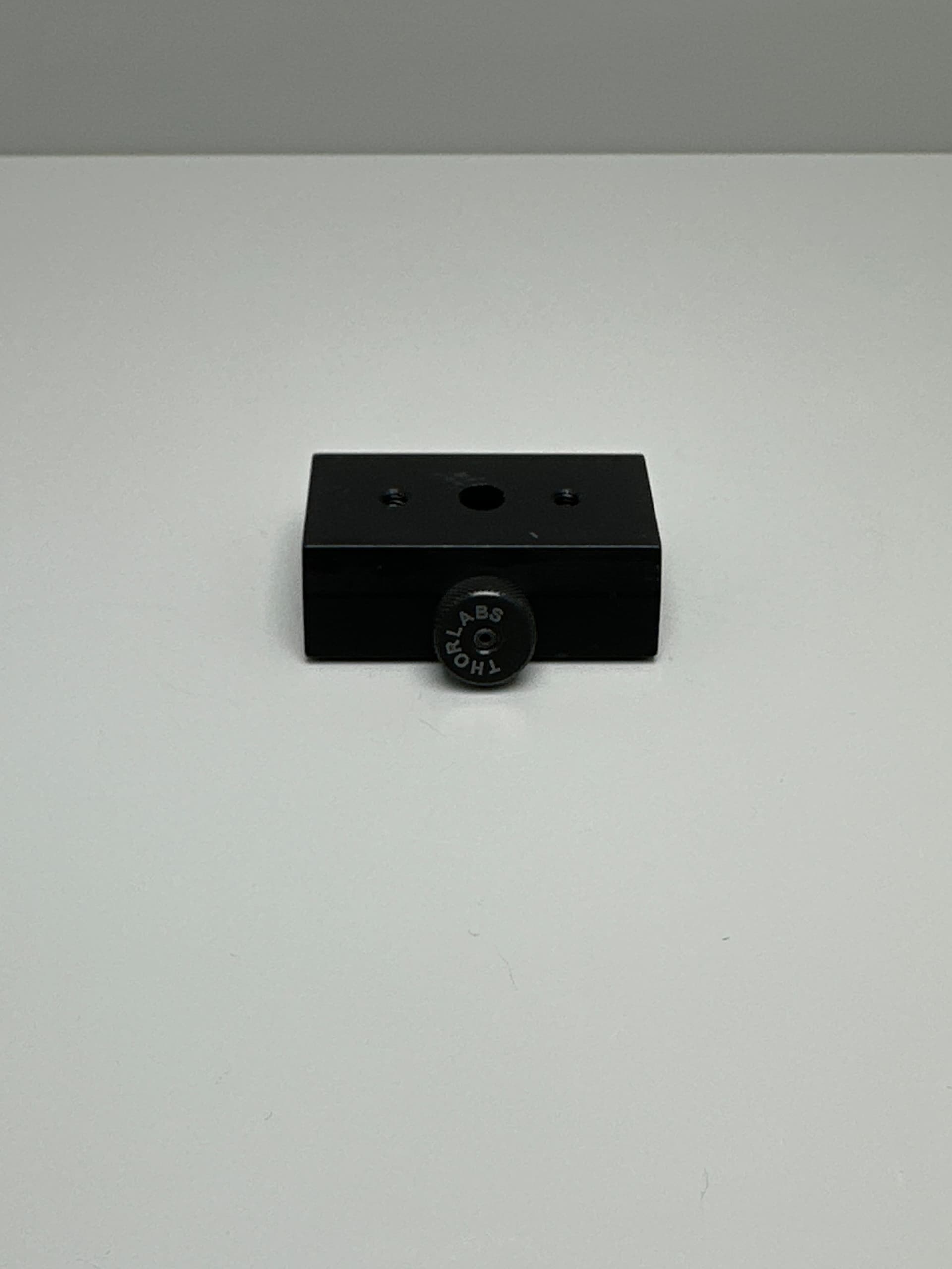 Thorlabs RC2 Rail Carrier, 1" x 2" Mounting Surface