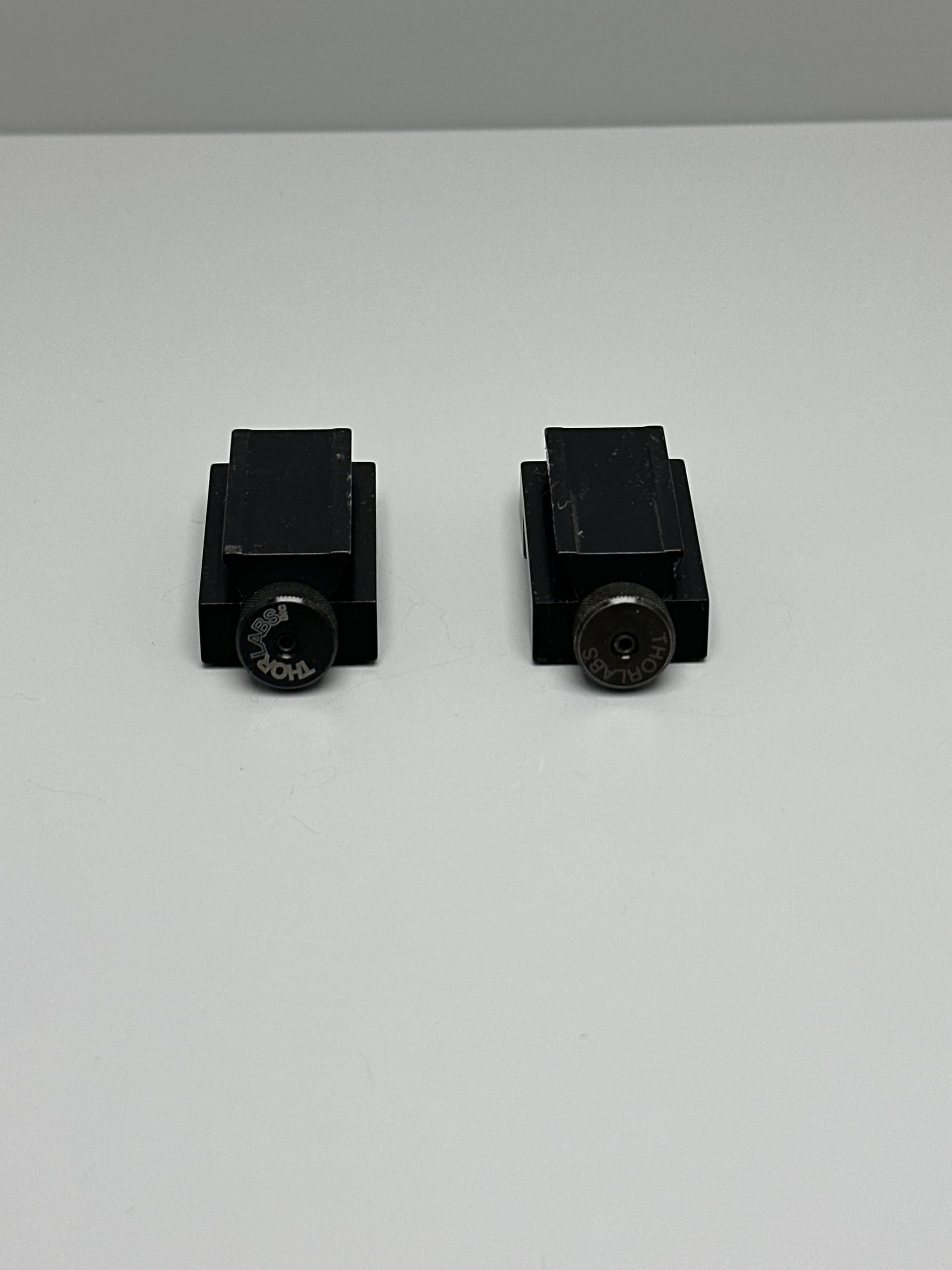 Thorlabs RC3 Rail Carriers with Perpendicular Dovetail
