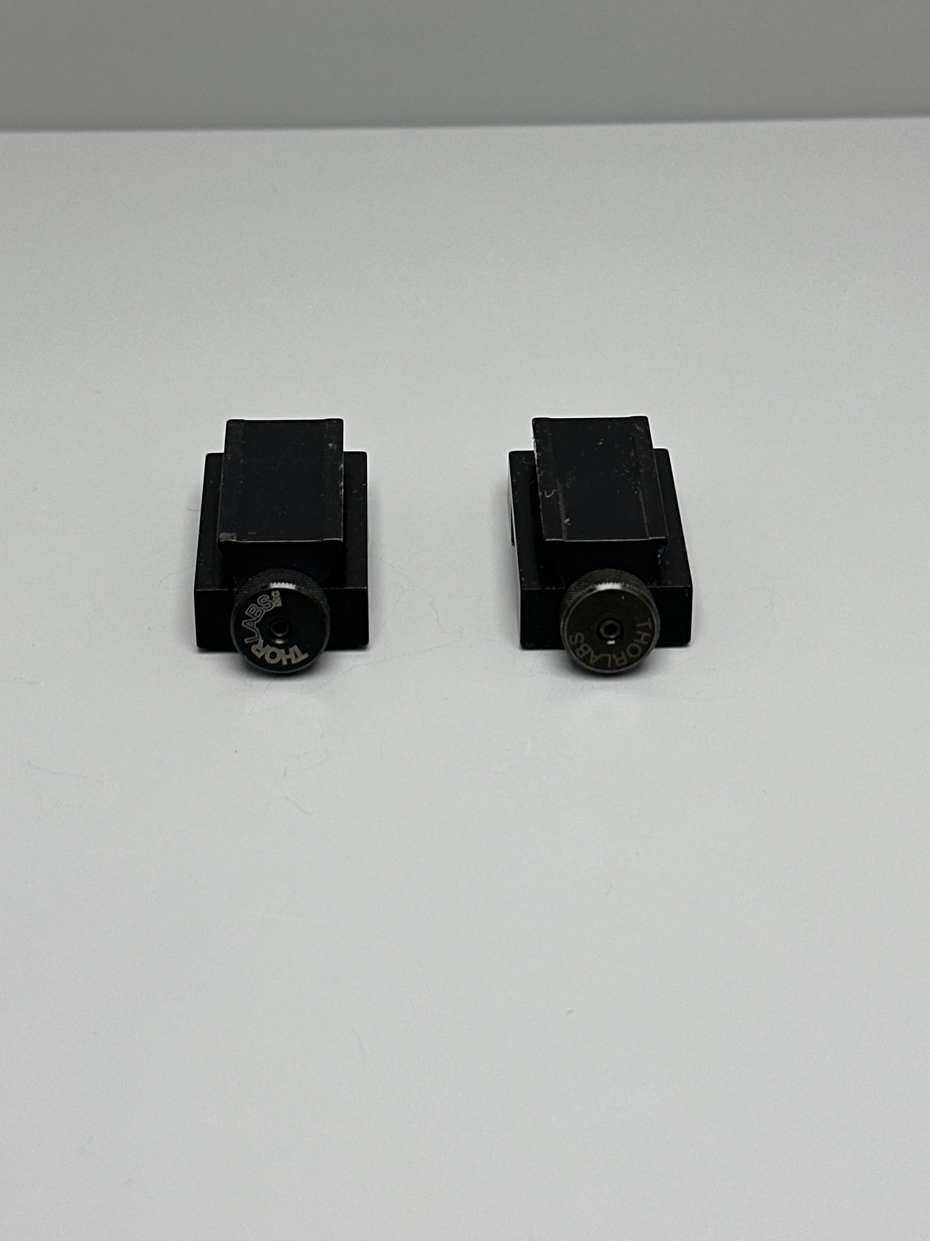 Thorlabs RC3 Rail Carriers with Perpendicular Dovetail