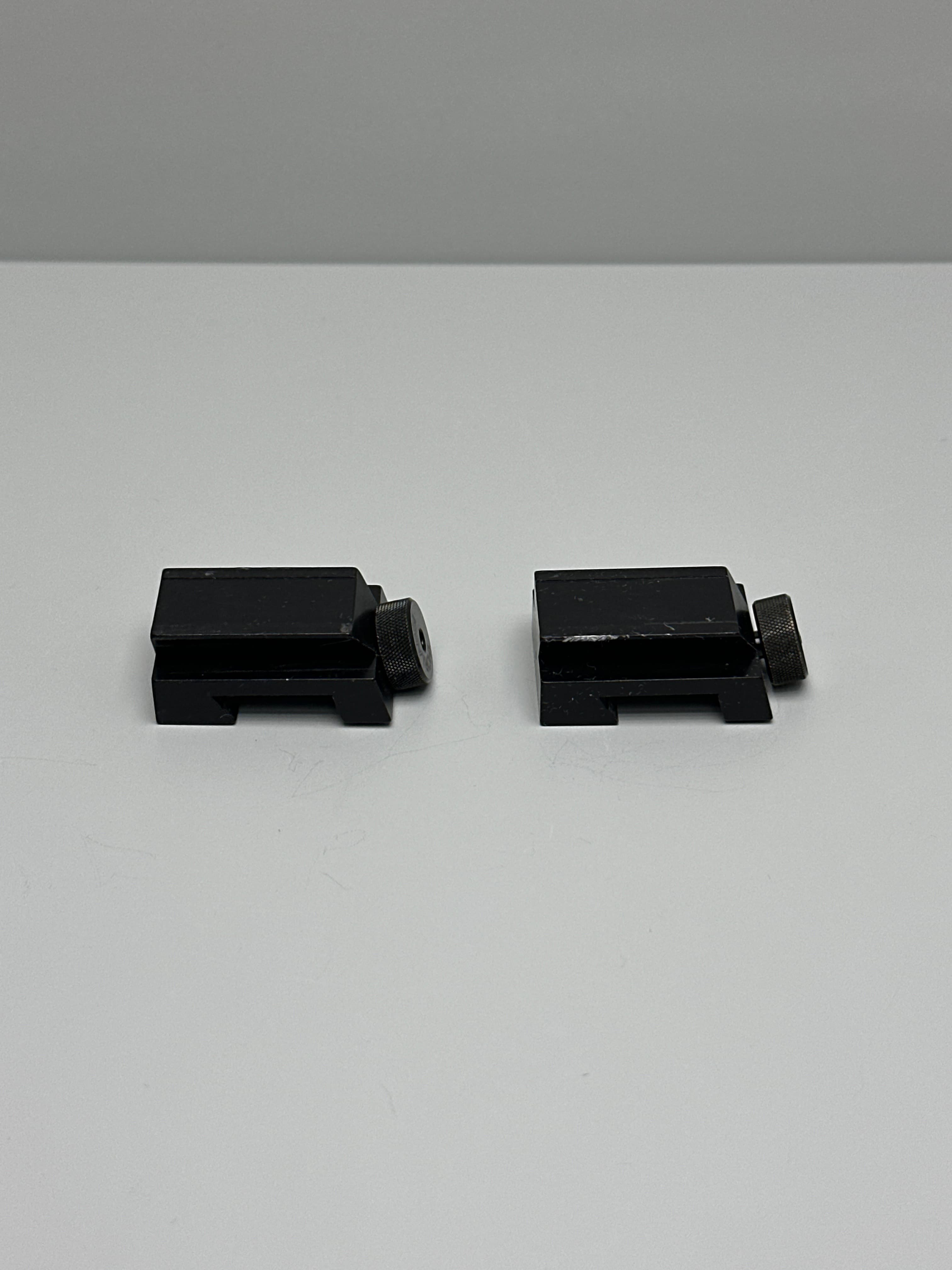 Thorlabs RC3 Rail Carriers with Perpendicular Dovetail