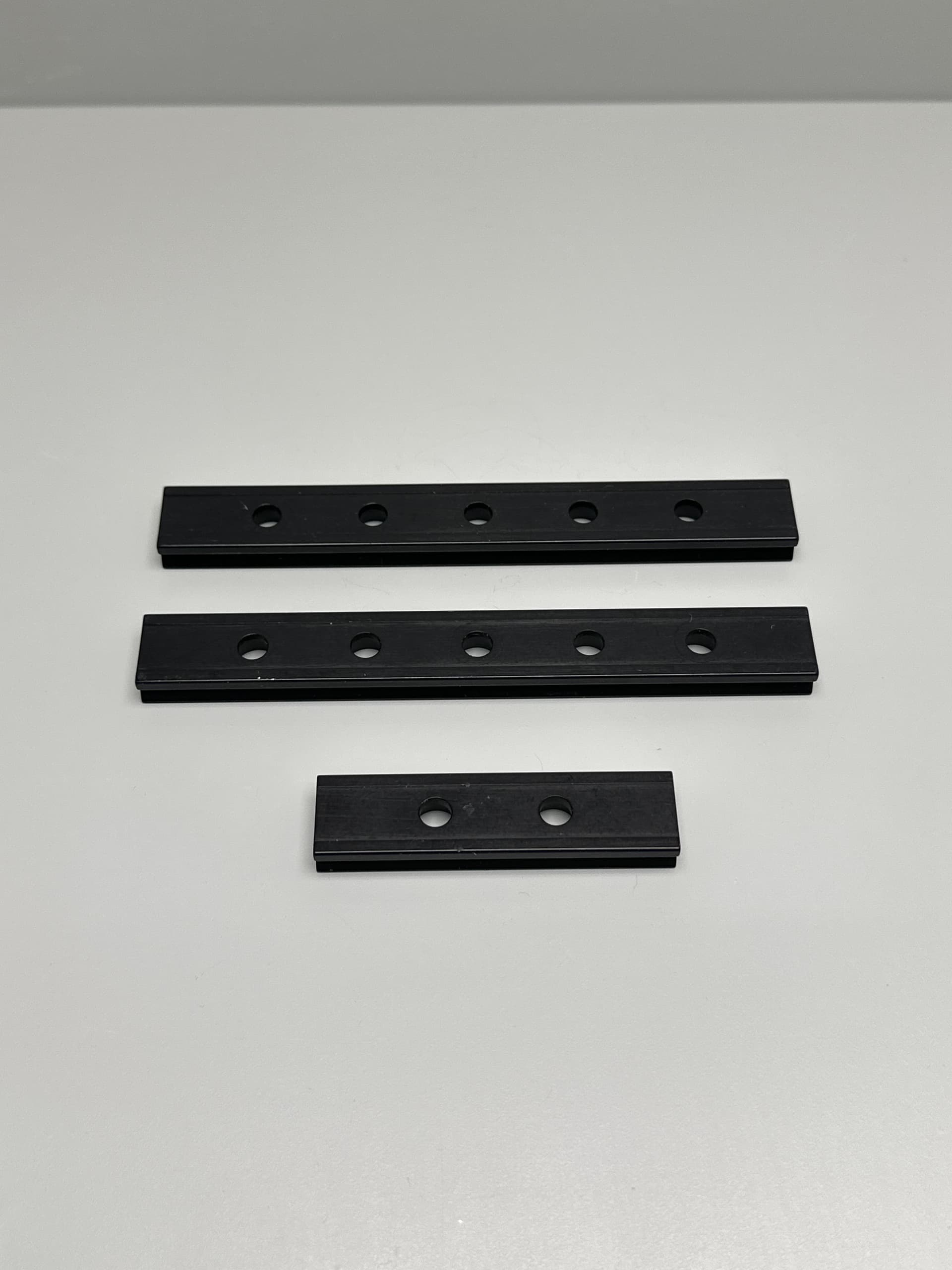 Thorlabs RLA0300, RLA0600 Dovetail Optical Rails, 6" and 3"