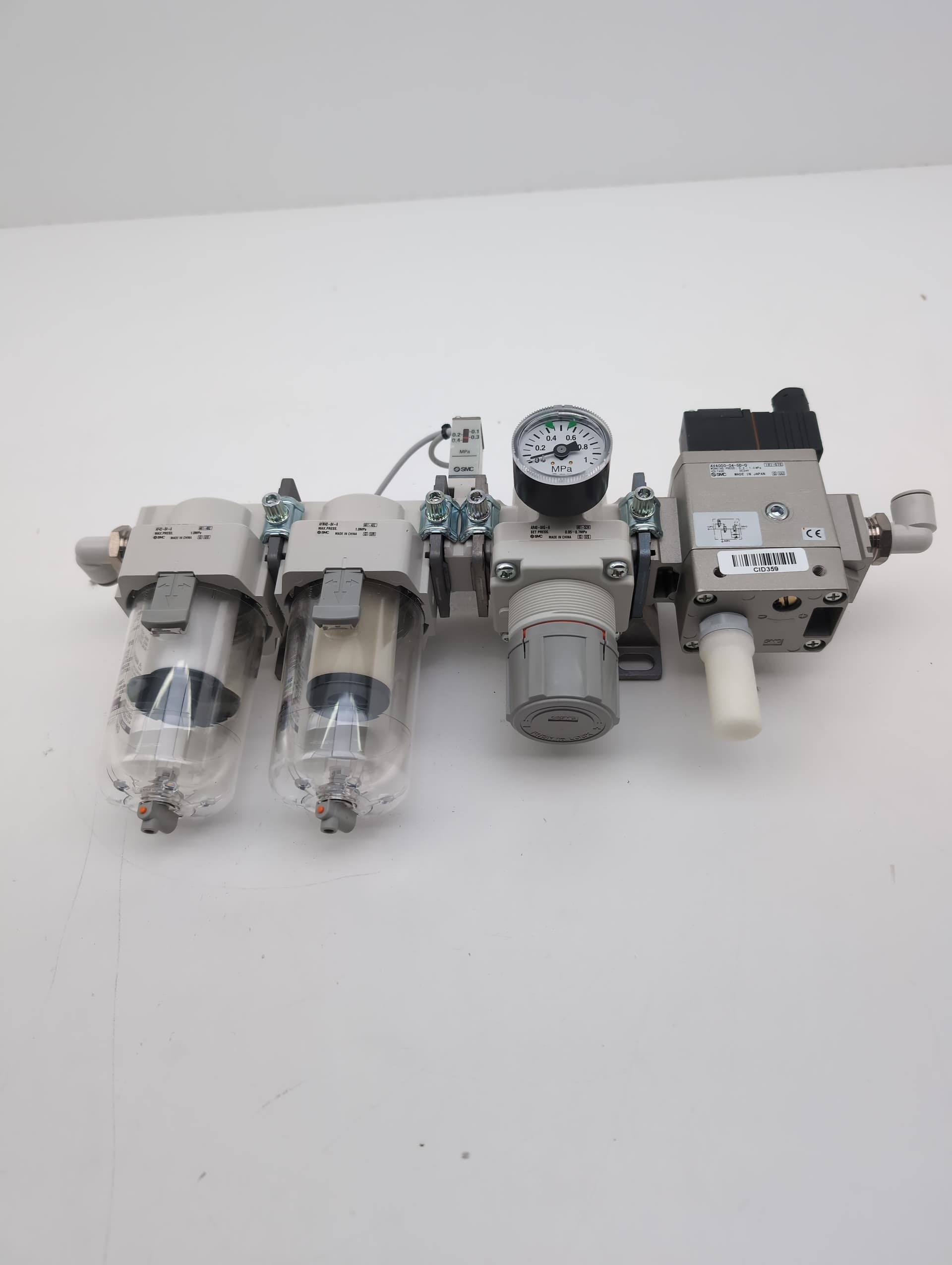 SMC AR40-04GA, AF40-04A, AFM40-04A Regulator Combo, 0.05 - 0.7MPa w/Soft Start