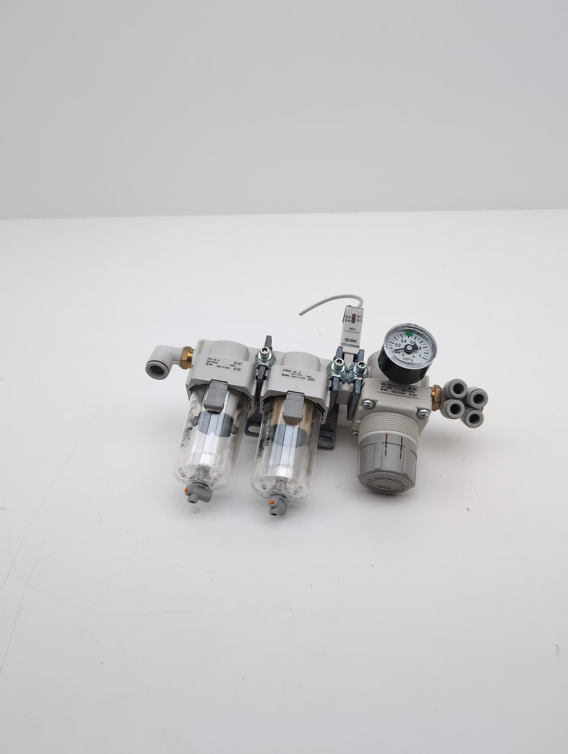 SMC AR30-03G-A, AFM30-03A, AF30-03A Air Filter Regulator Combo, 0.05 - 0.7MPa