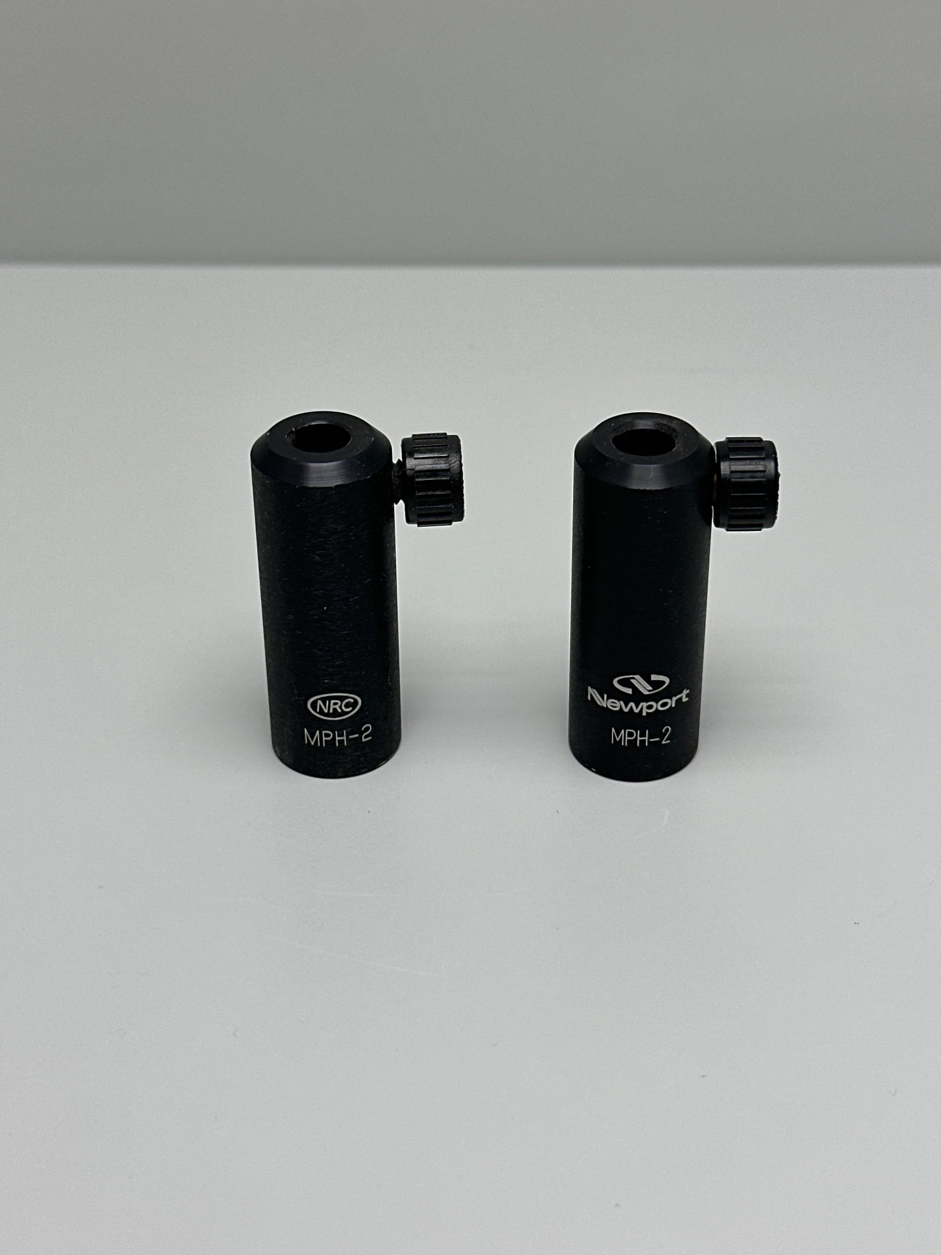 Newport Micro Series MPH-2 Post Holder, 2"H for use with MSP Posts