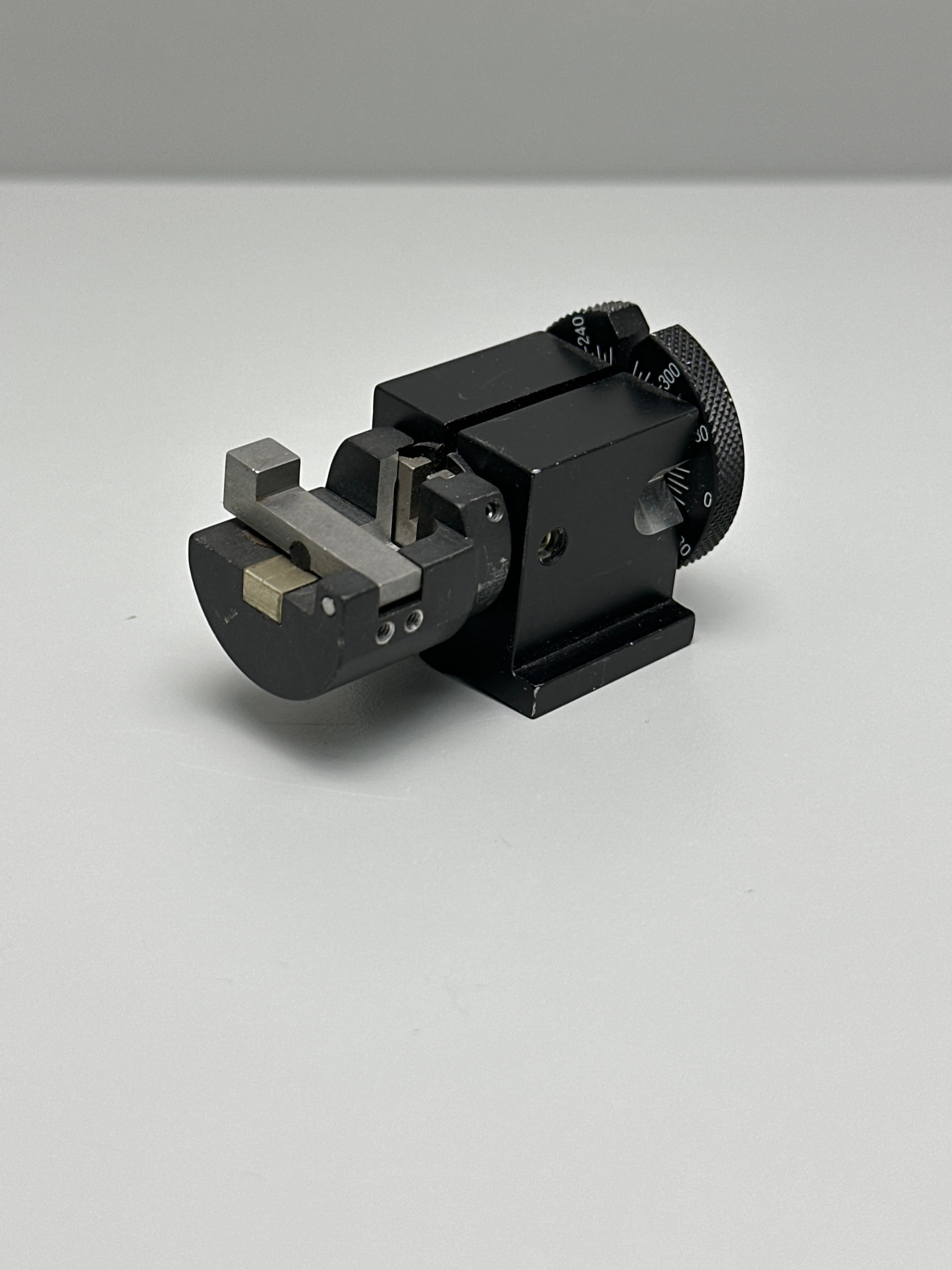 Fiber Rotator