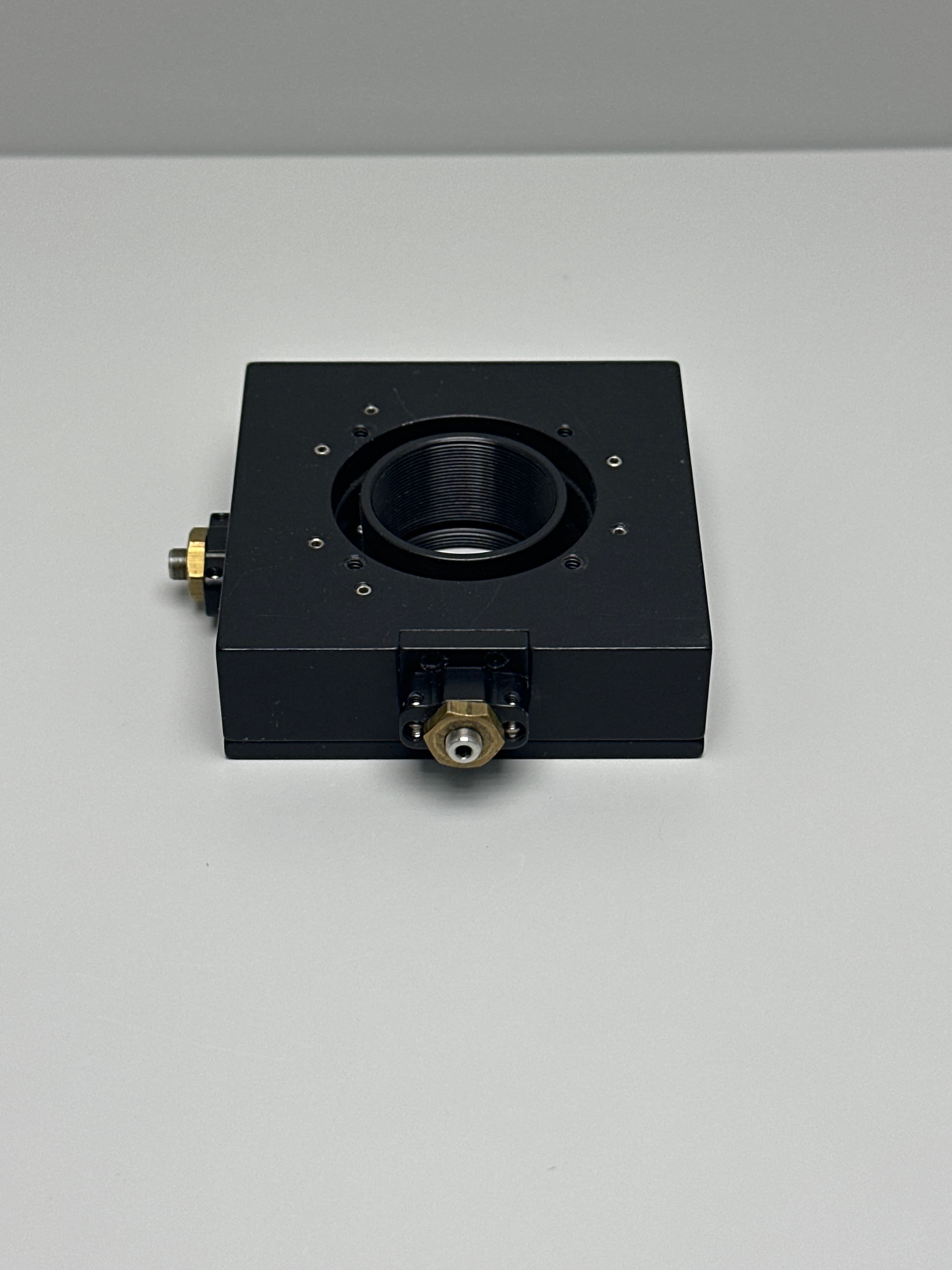Thorlabs ST1XY-A Translation Stage with 100TPI Adjusters