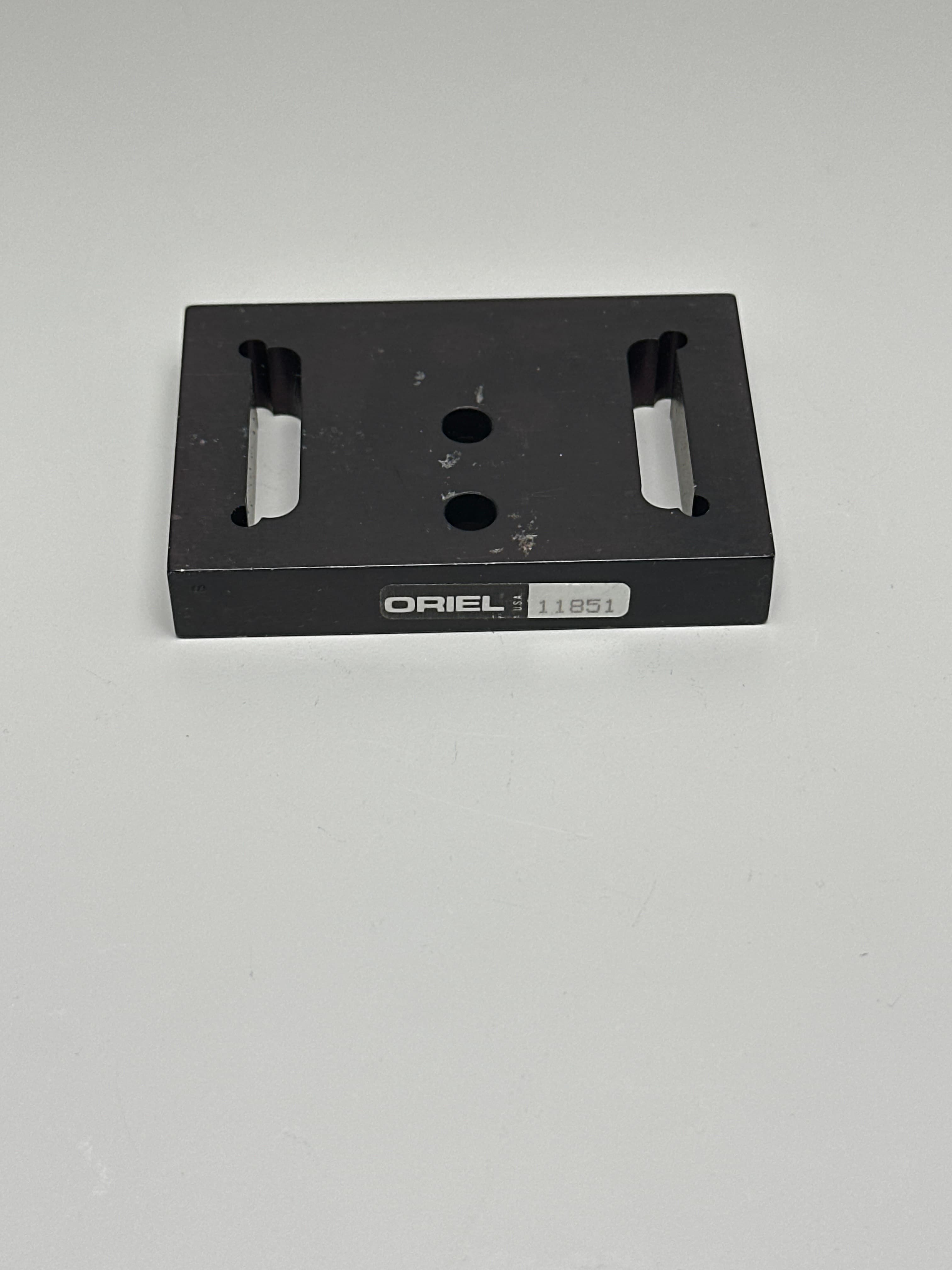 Oriel 11851 Mounting Base