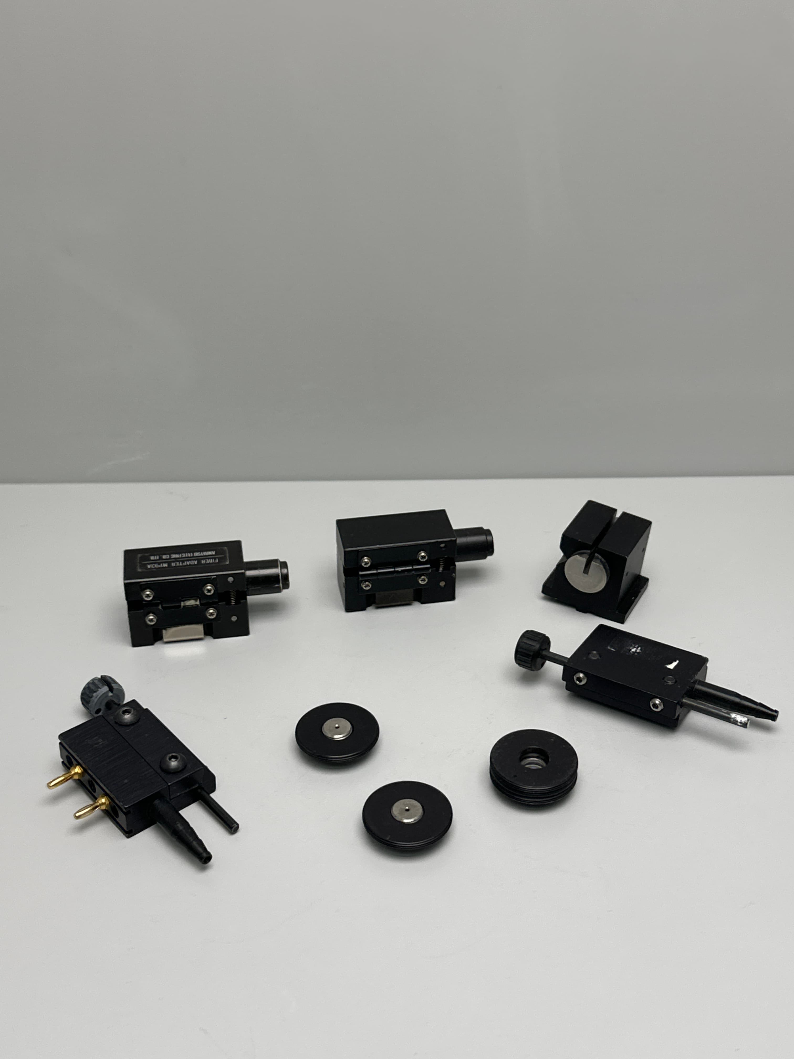 Fiber Optomechanic Components, Fiber Adapters, Fiber Vacuum Chuck