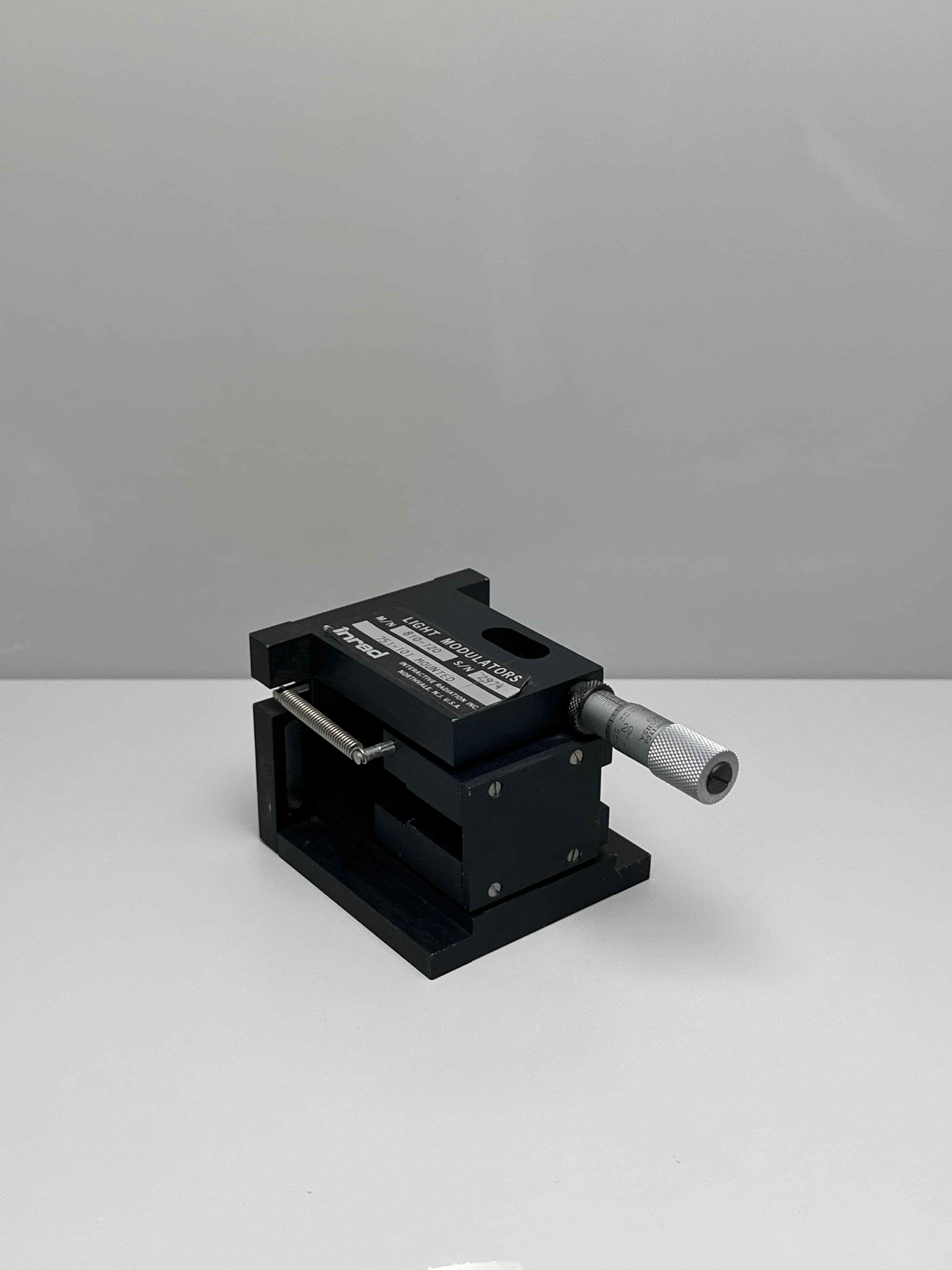 Inrad 810-120 Light Modulator