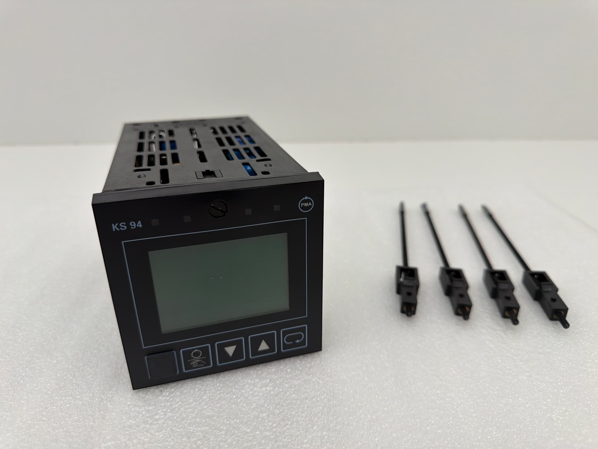 PMA / Philips 9407-928-20101 Temperature Process Controller KS94