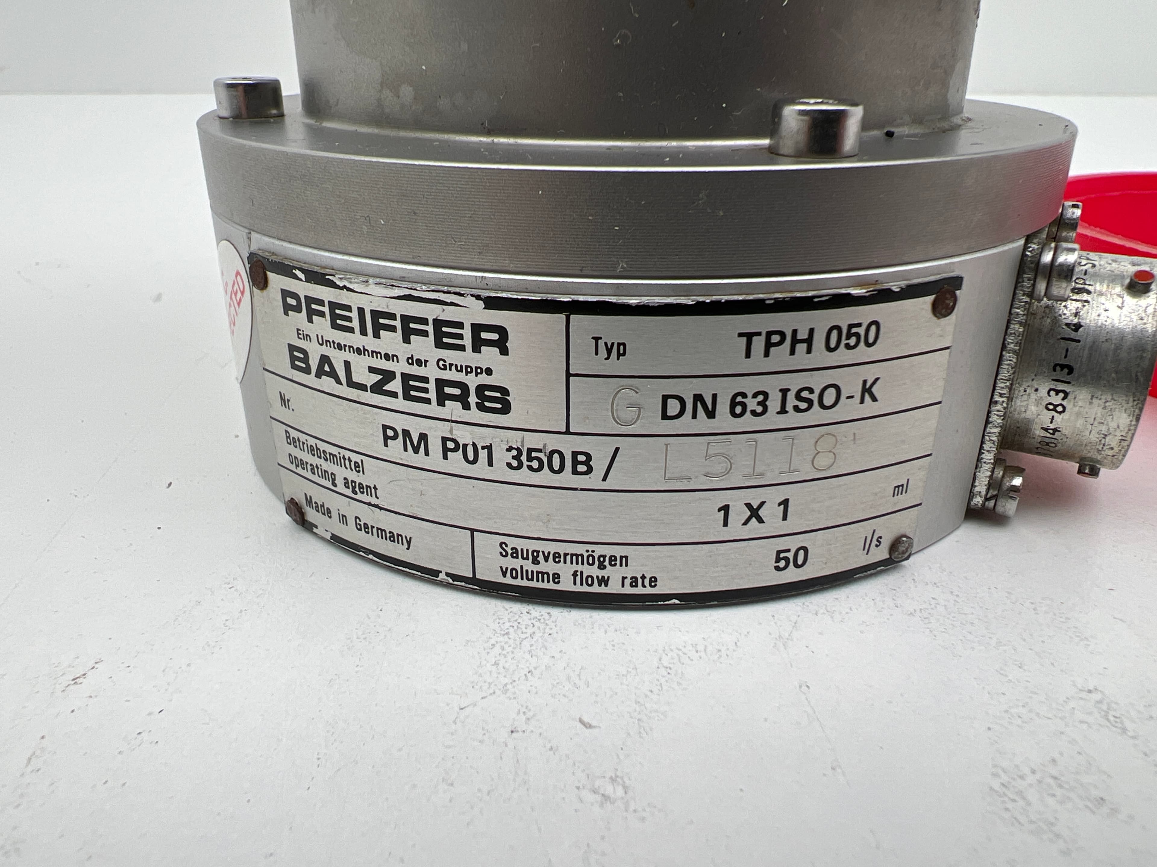 Pfeiffer Balzers TPH 050 Turbomolecular Vacuum Pump - Working