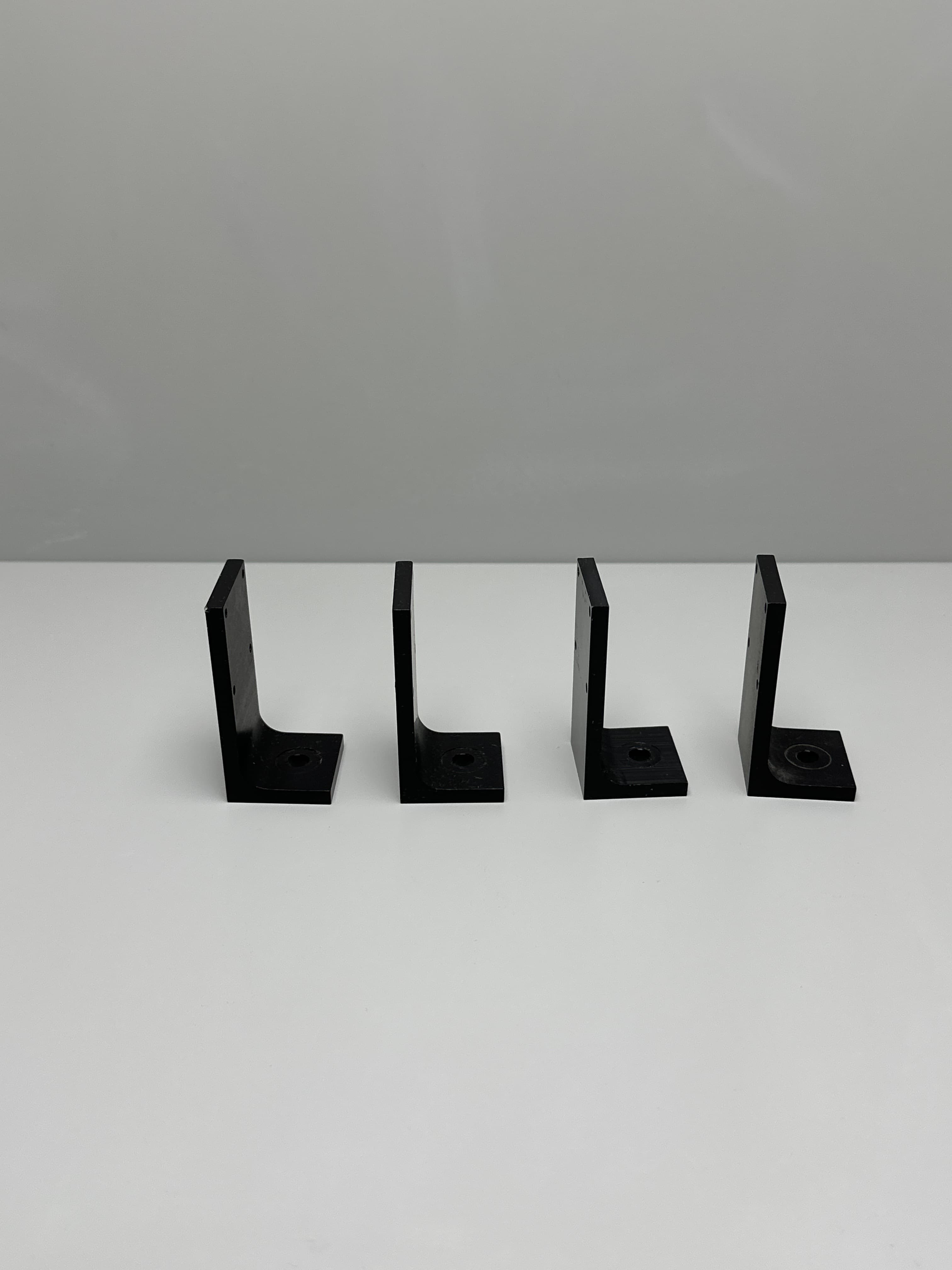 Newport Angle Brackets