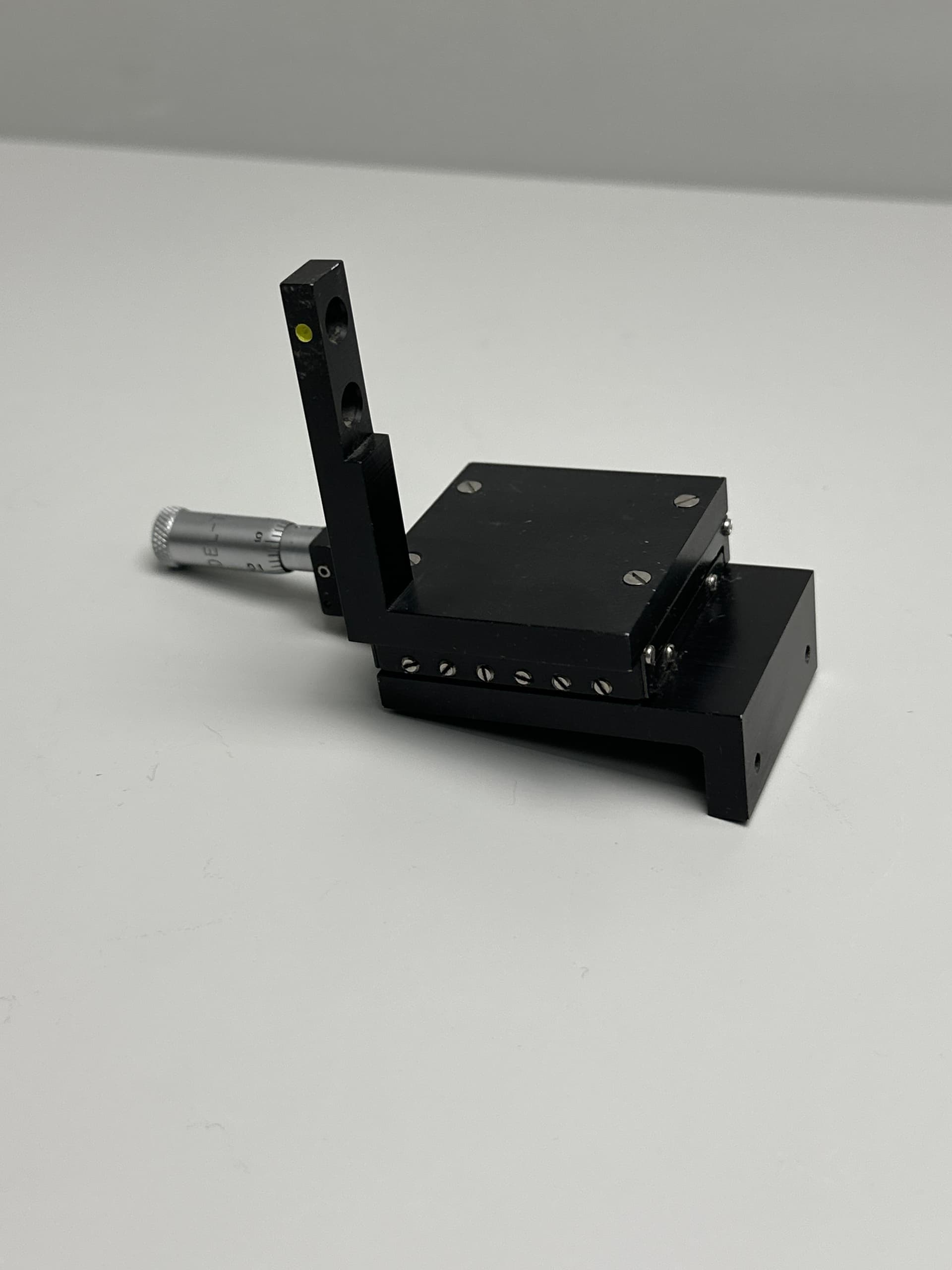 Del-Tron Linear Positioning Stage