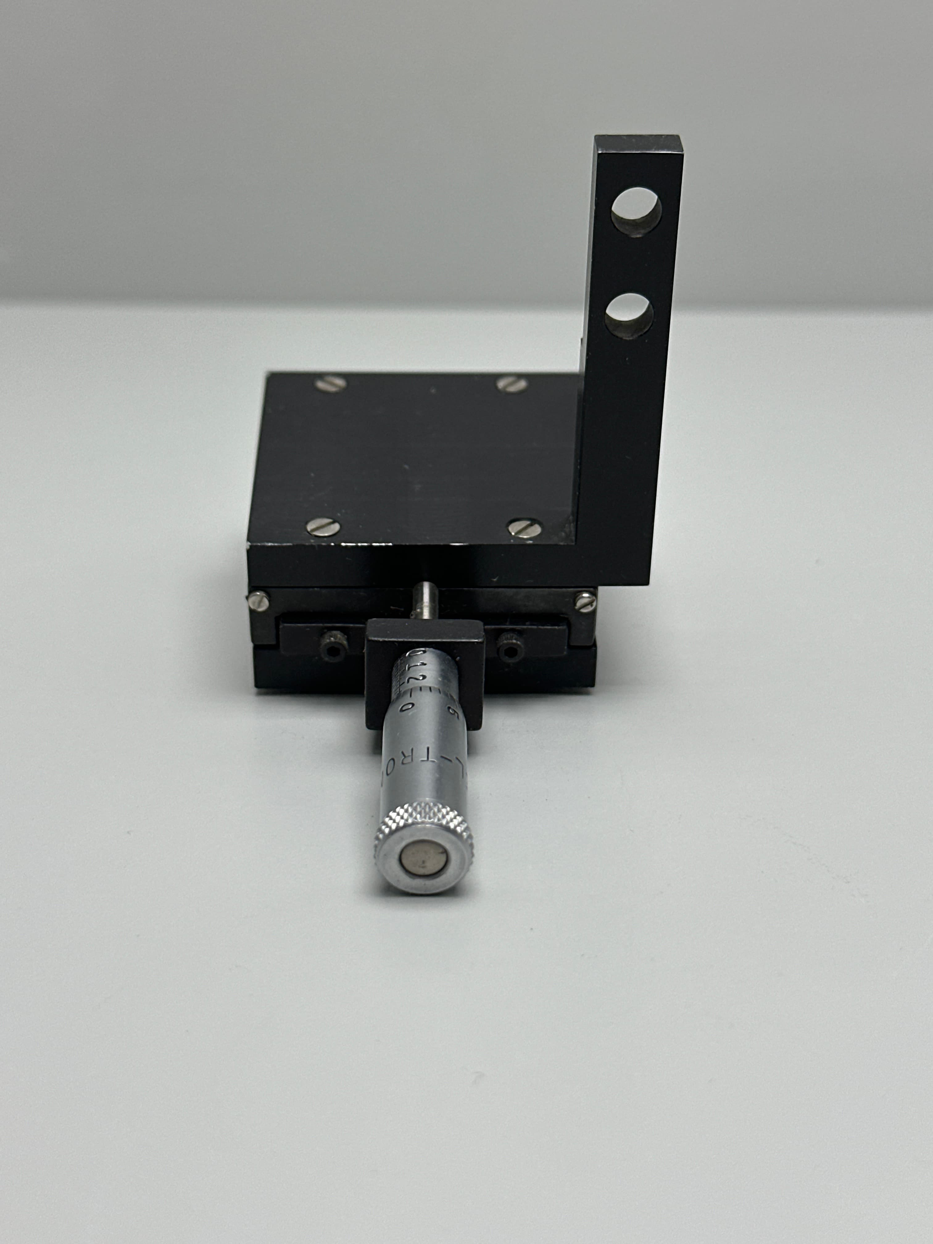 Del-Tron Linear Positioning Stage