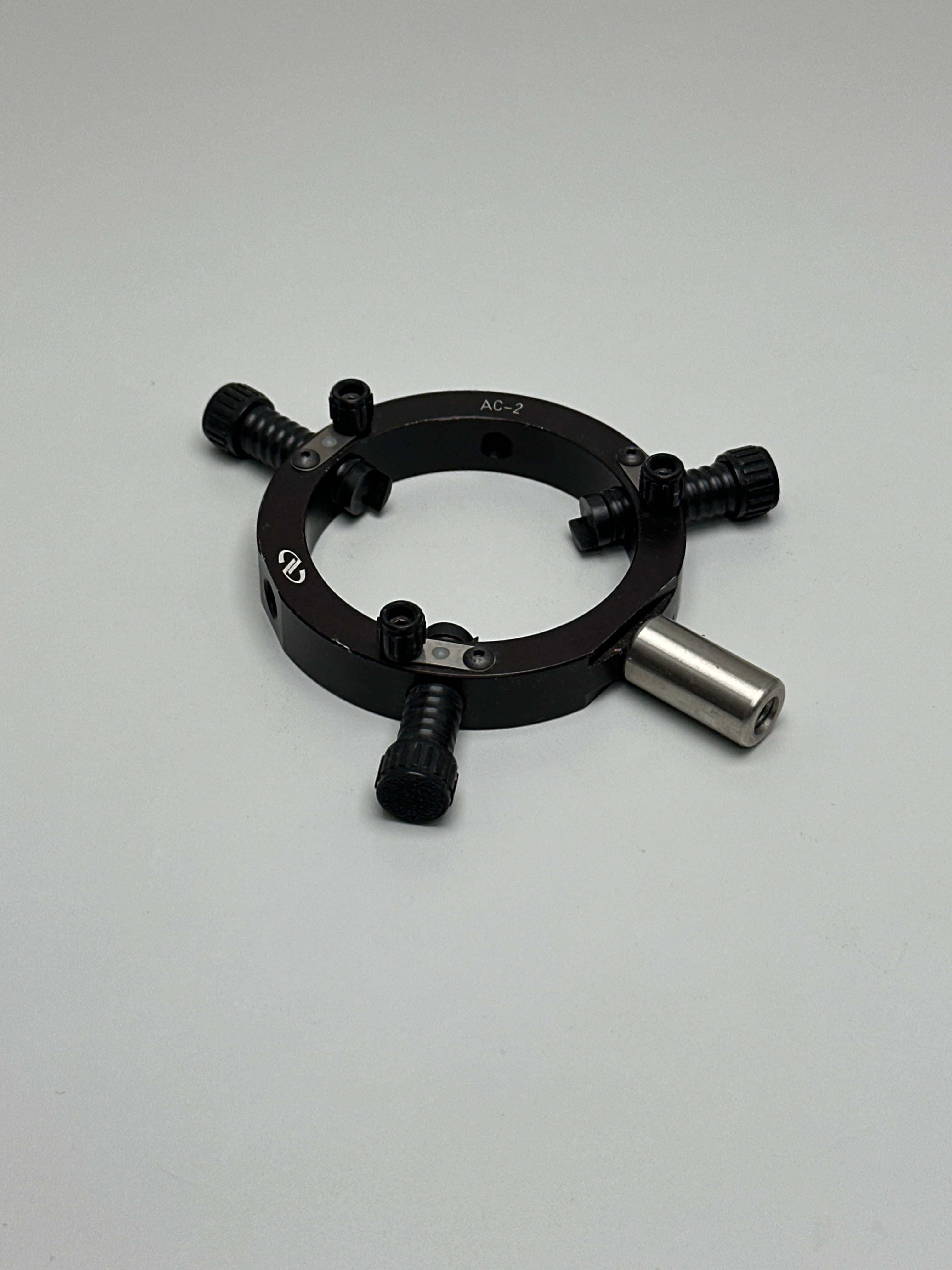 Newport AC-2 Adjustable Radius Chuck