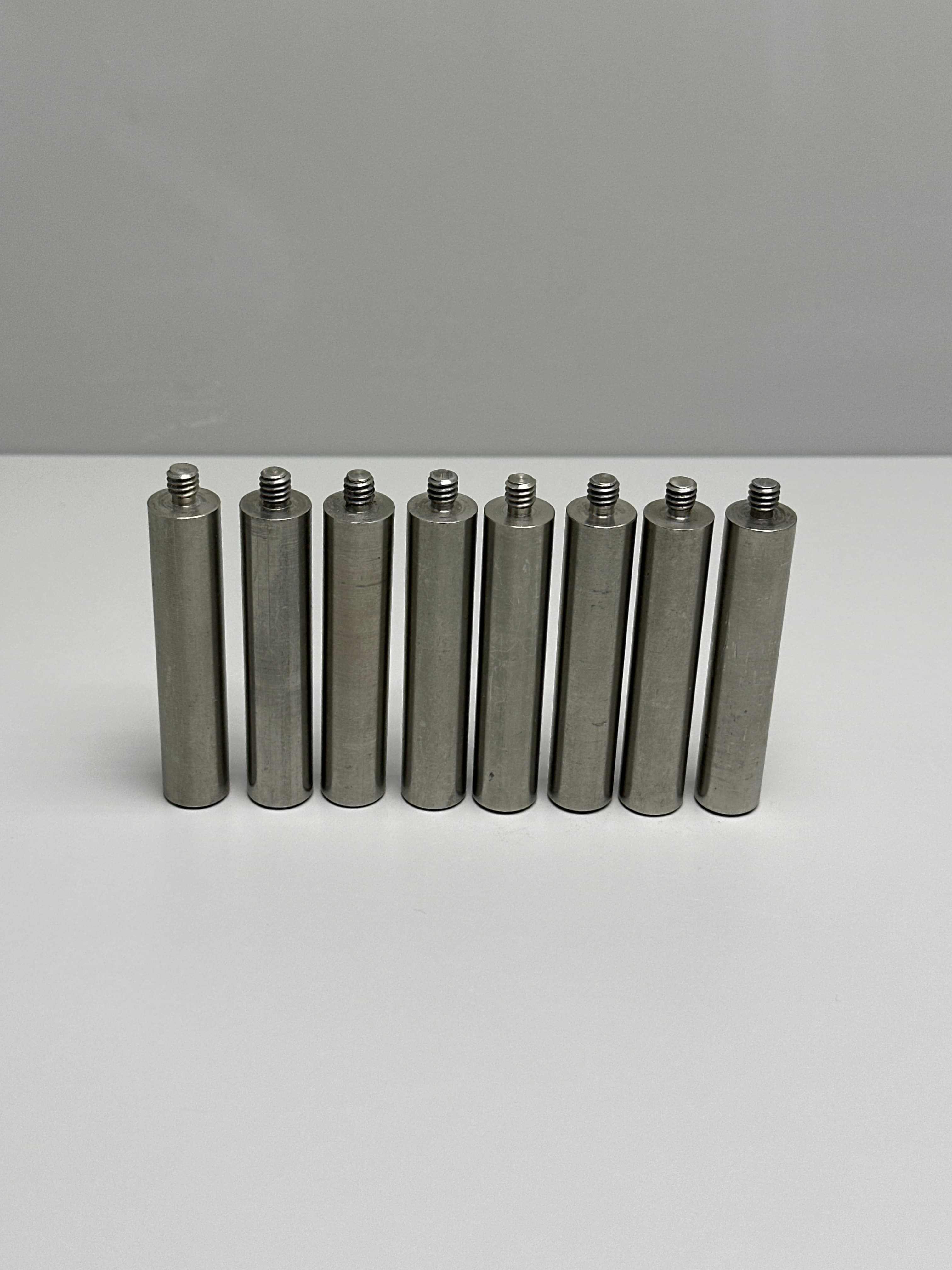 Oriel, Ealing Electro Optics Optical Posts Rods 2.75"L, .56" Diameter