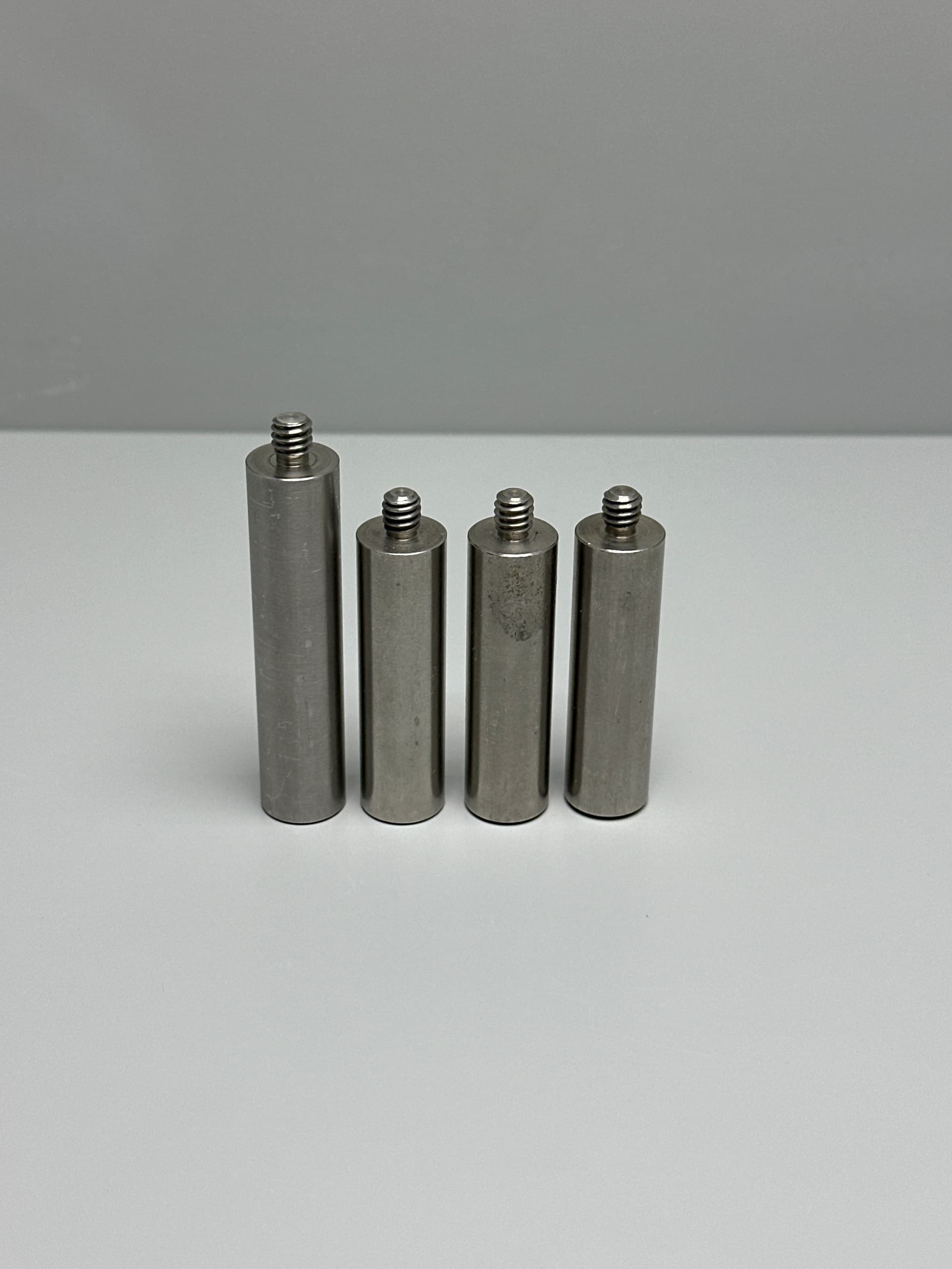 Oriel, Ealing Electro Optics Optical Posts Rods, 2.5"L, 2"L x 56" Diameter