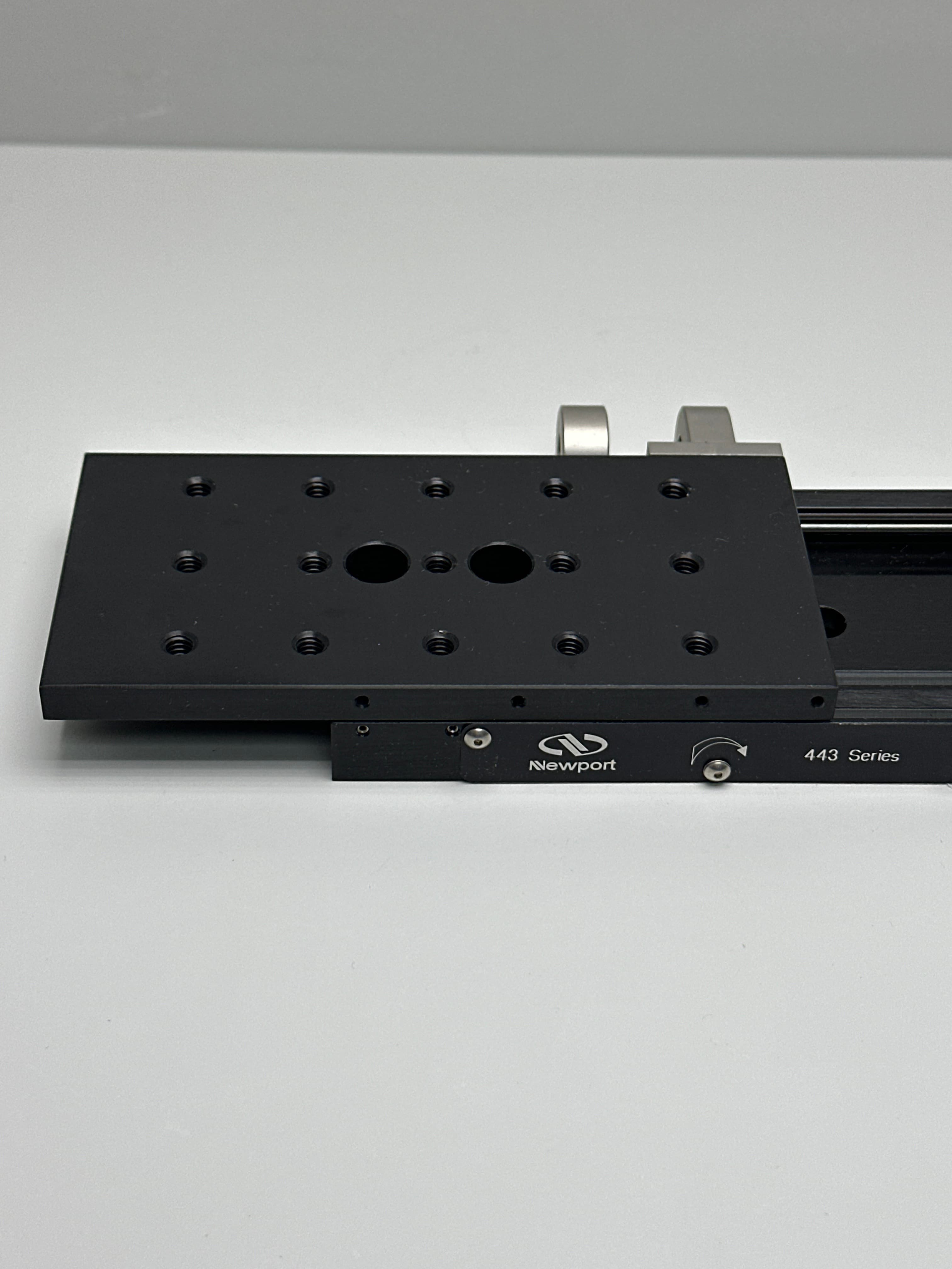 Newport 443 Linear Translation Stage, 2" Travel