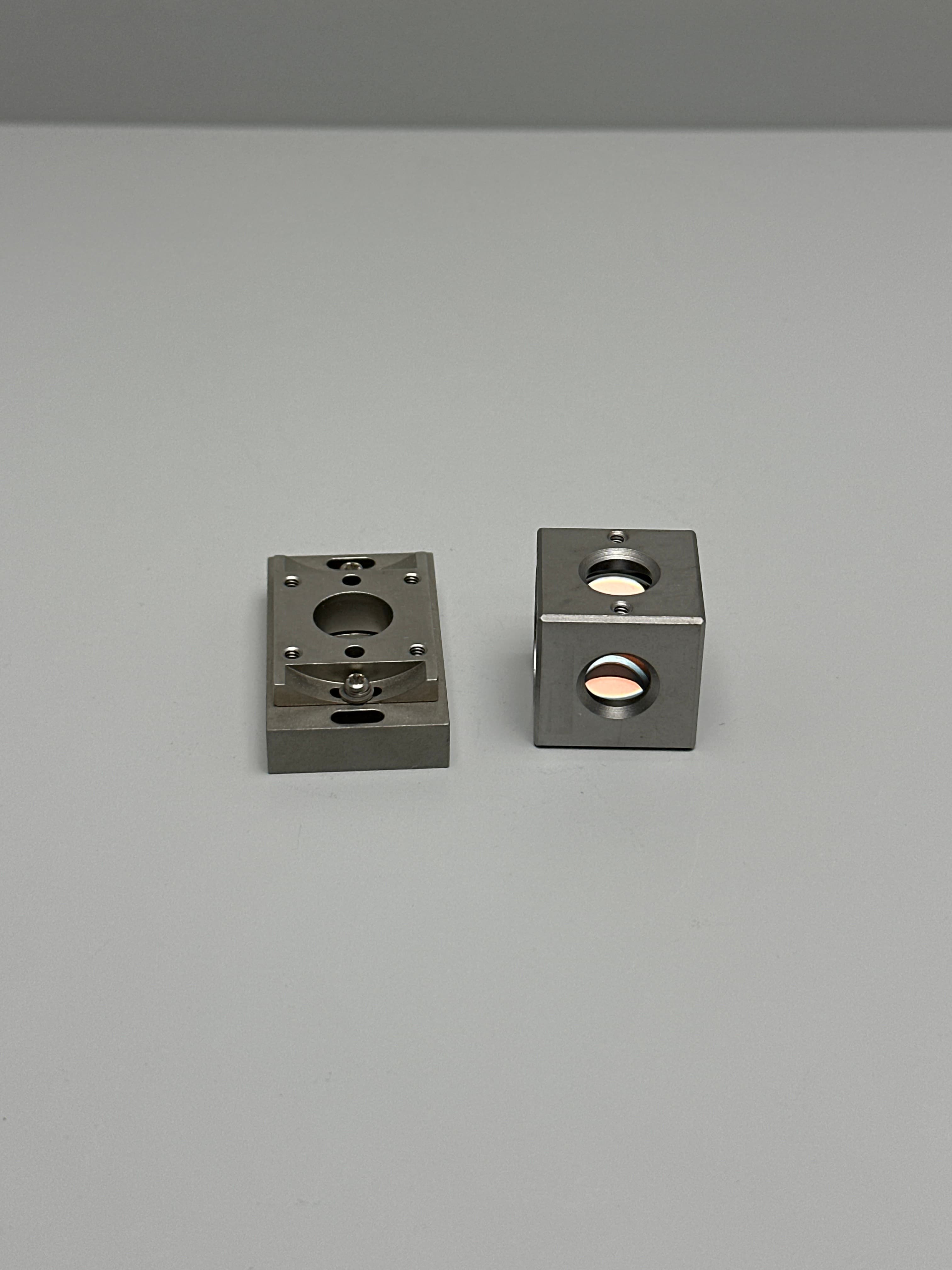 Hewlett-Packard 10701A 50% Beam Splitter w/Base Included