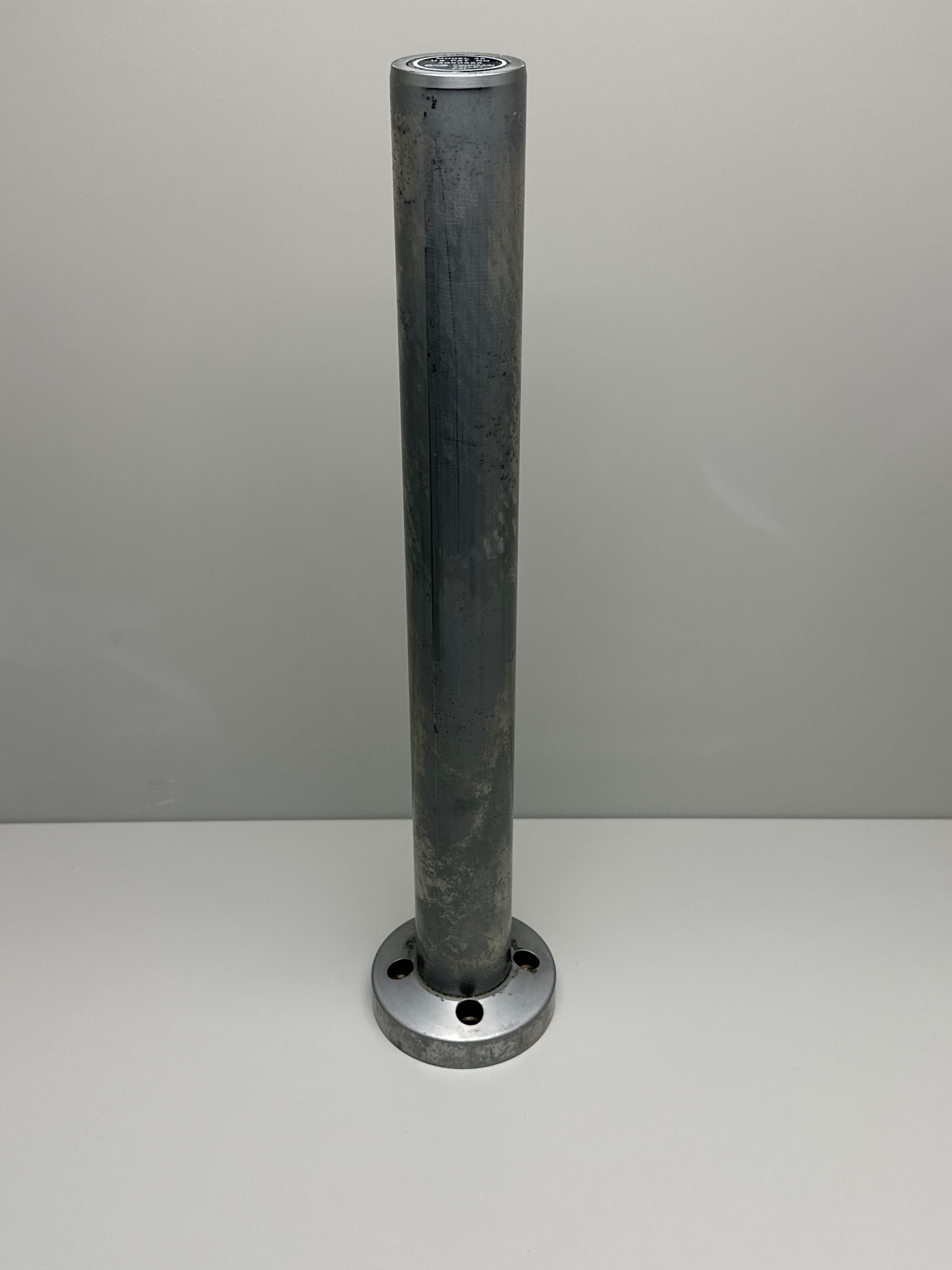 Newport 45 Damped Optical Post w/Mounting Base