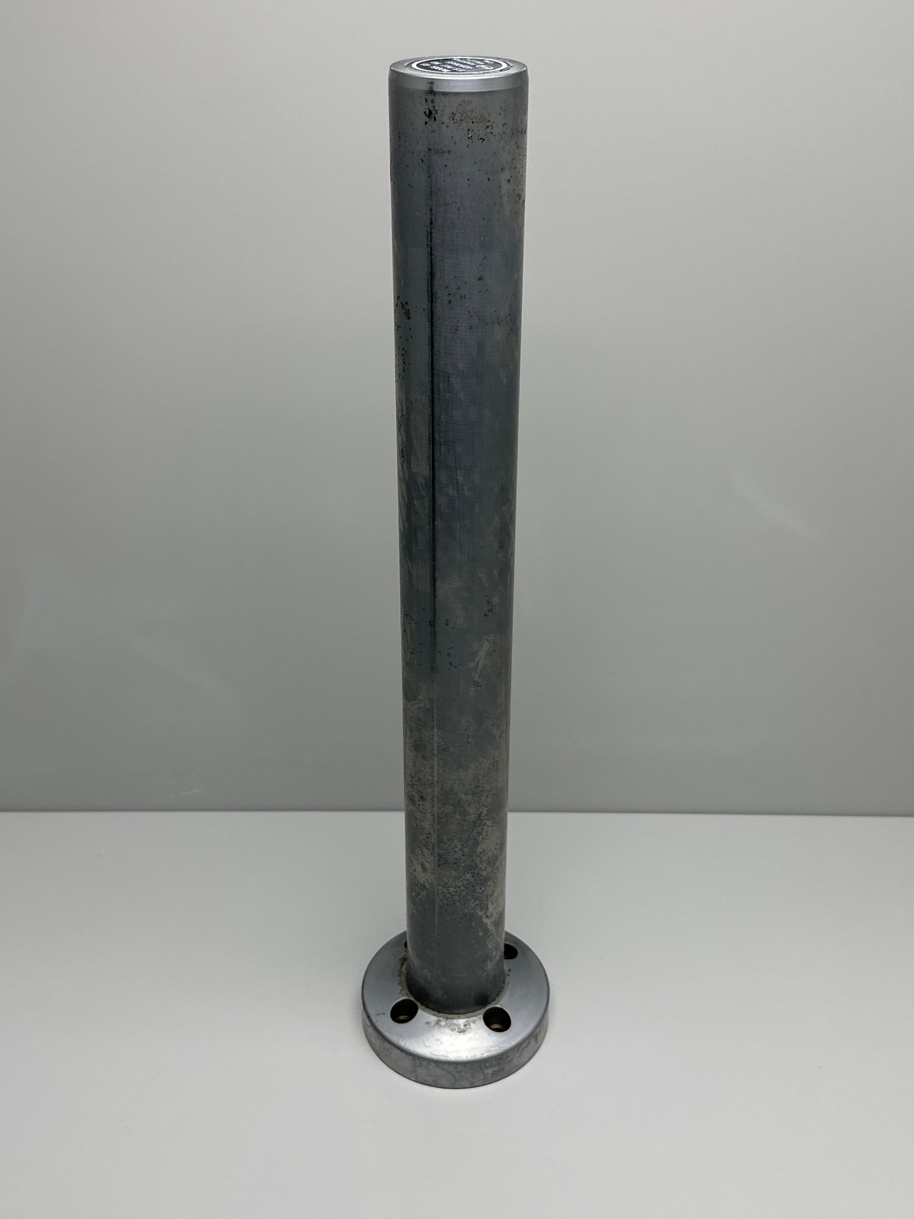 Newport 45 Damped Optical Post w/Mounting Base