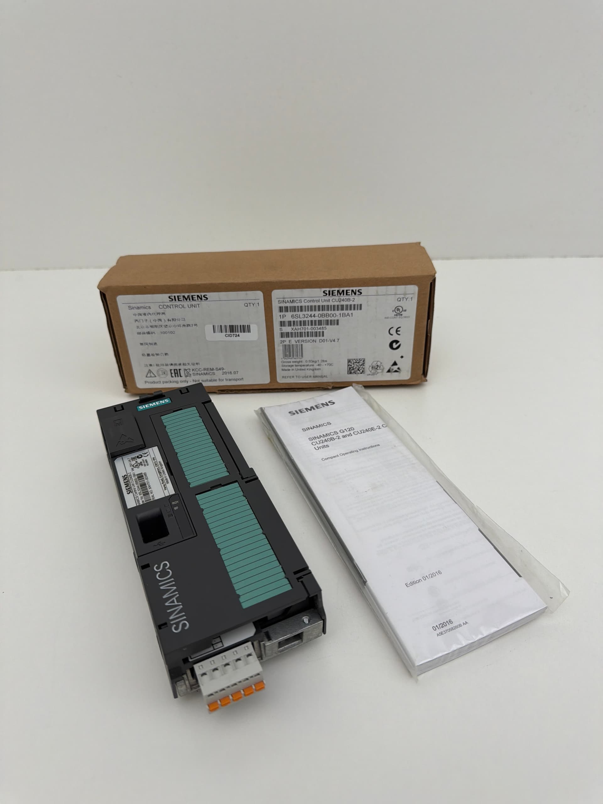 Siemens 6SL3244-0BB00-1BA1 SINAMICS Control Unit CU240B-2 VER D01-V4.7