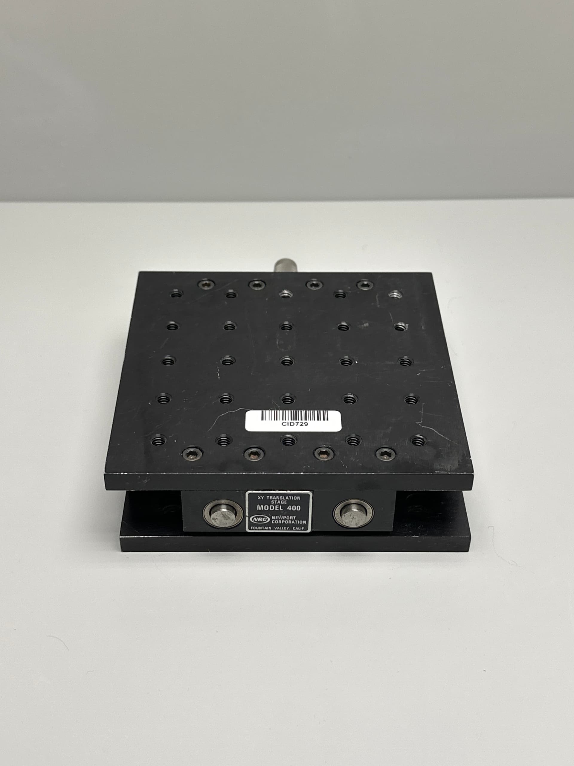 Newport 400 Dual-Axis Linear Translation Stage w/(1) SM13 Micrometer