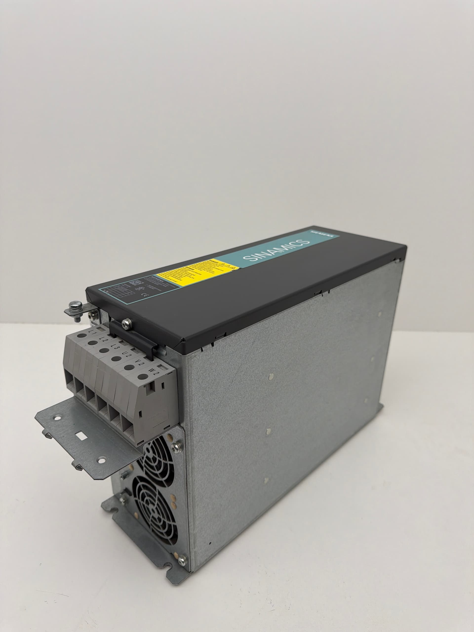 Siemens 6SL3100-0BE23-6AB0 Active Interface Module SINAMICS S120 36kW 380-480V