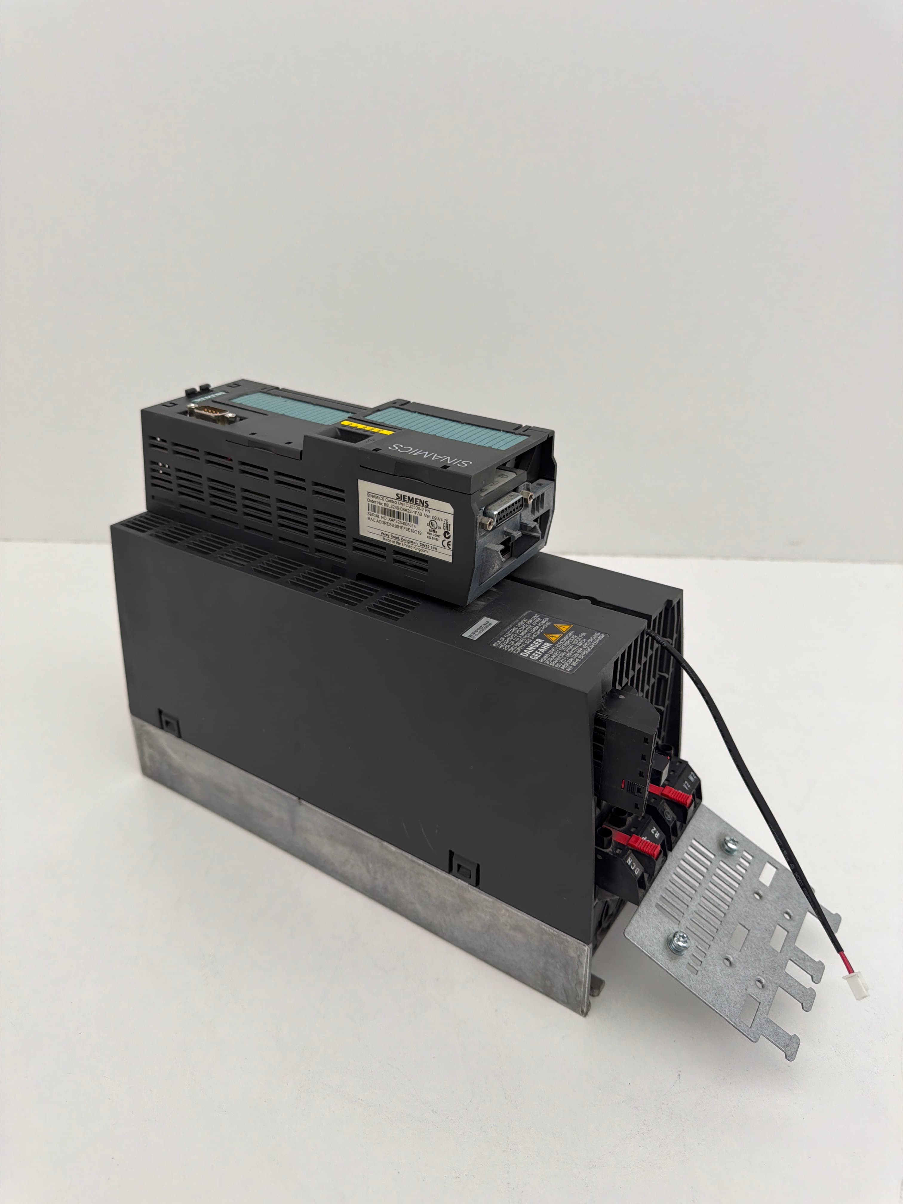 Siemens 6SL3210-1PE21-8UL0 Power Module PM240-2 with CU250S-2 Control Unit