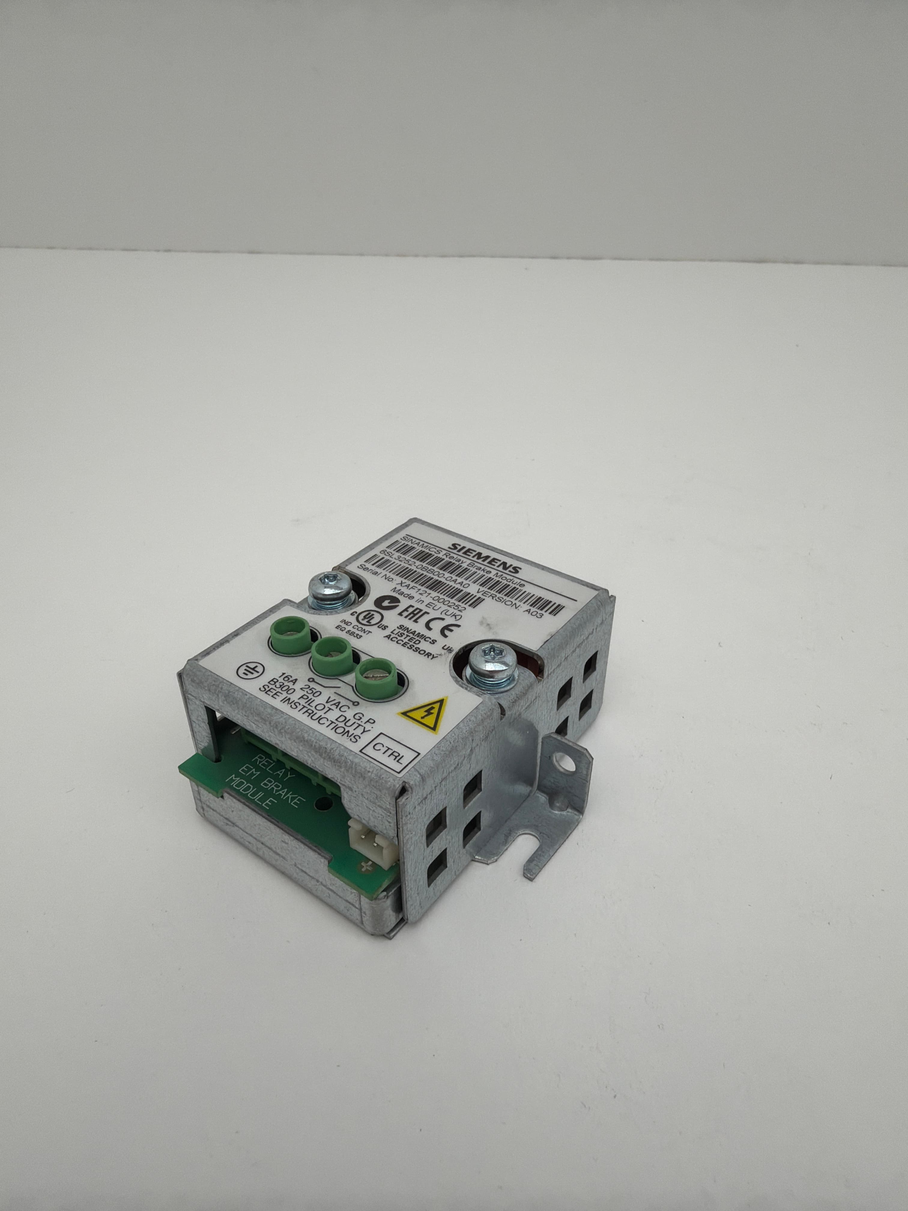 Siemens 6SL3252-0BB00-0AA0 SINAMICS Relay Brake Module