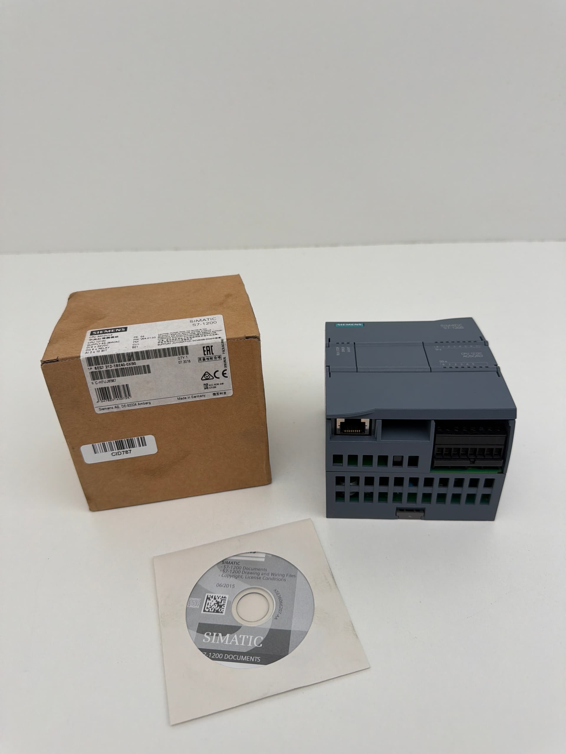 Siemens 6ES7212-1BE40-0XB0 SIMATIC S7-1200 CPU 1212C Module