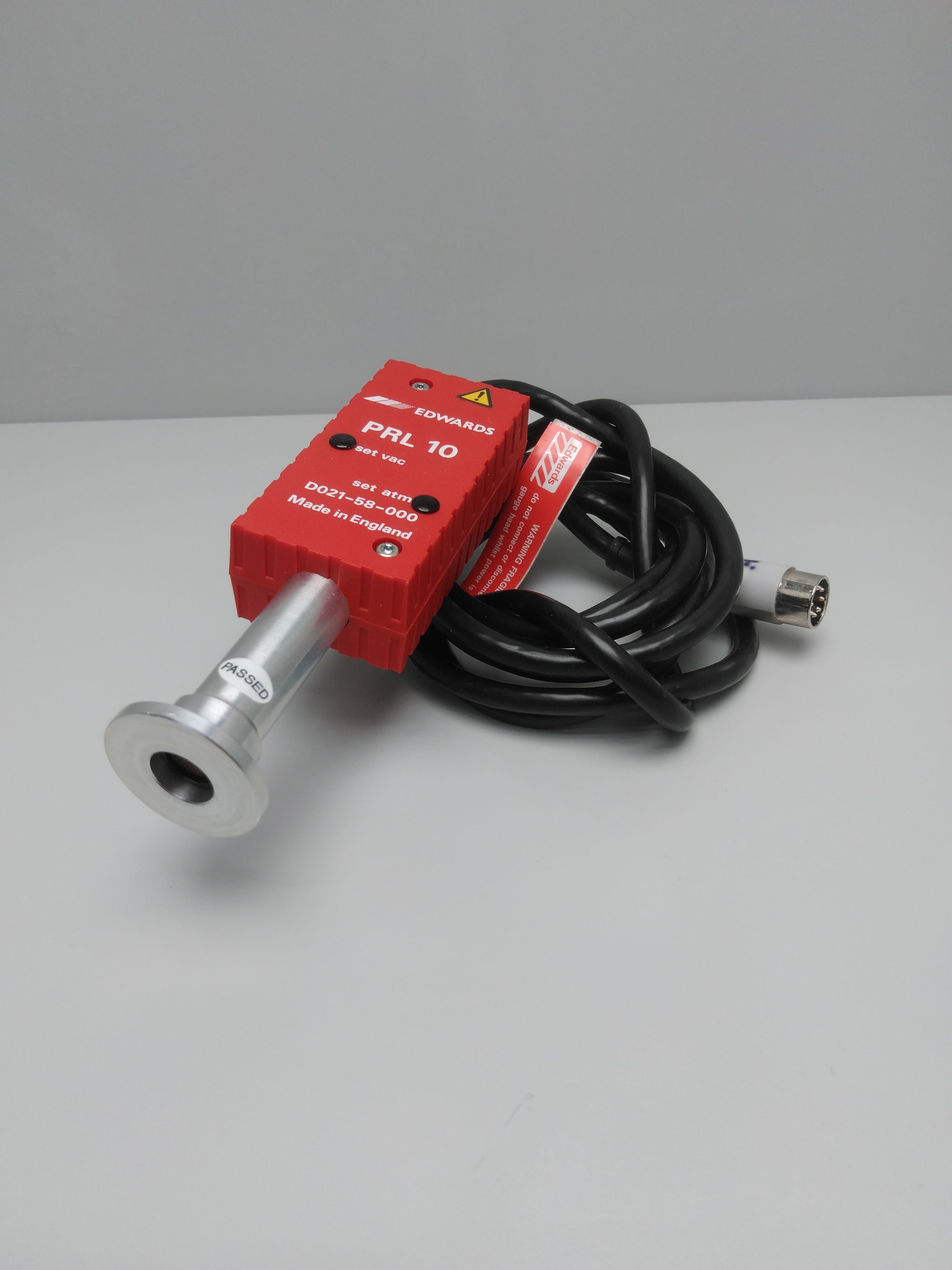 Edwards Vacuum PRL 10 - D02158000 Pirani Vacuum Gauge Head