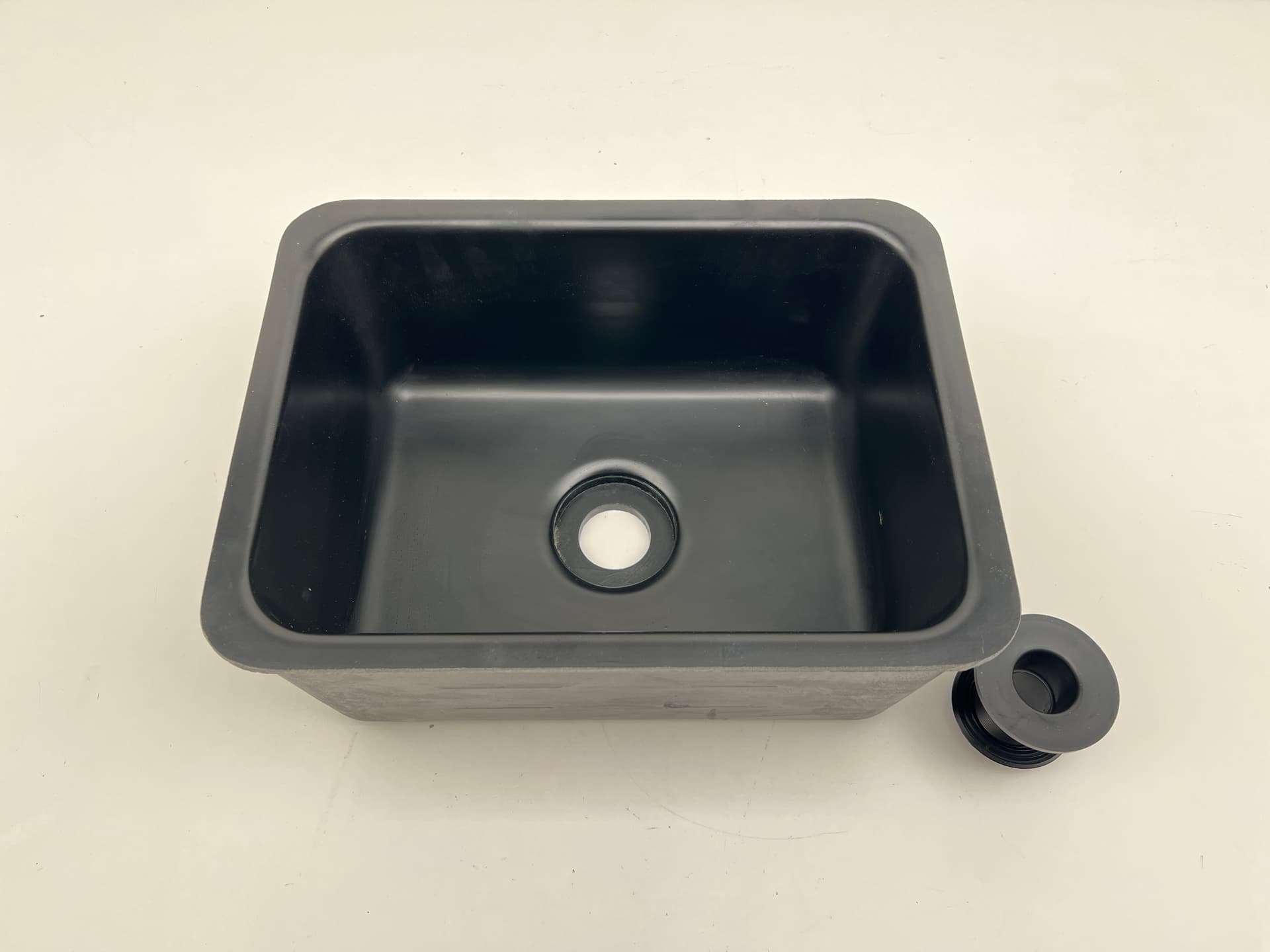 Durcon D-05C Black Onyx Epoxy Sink - Center