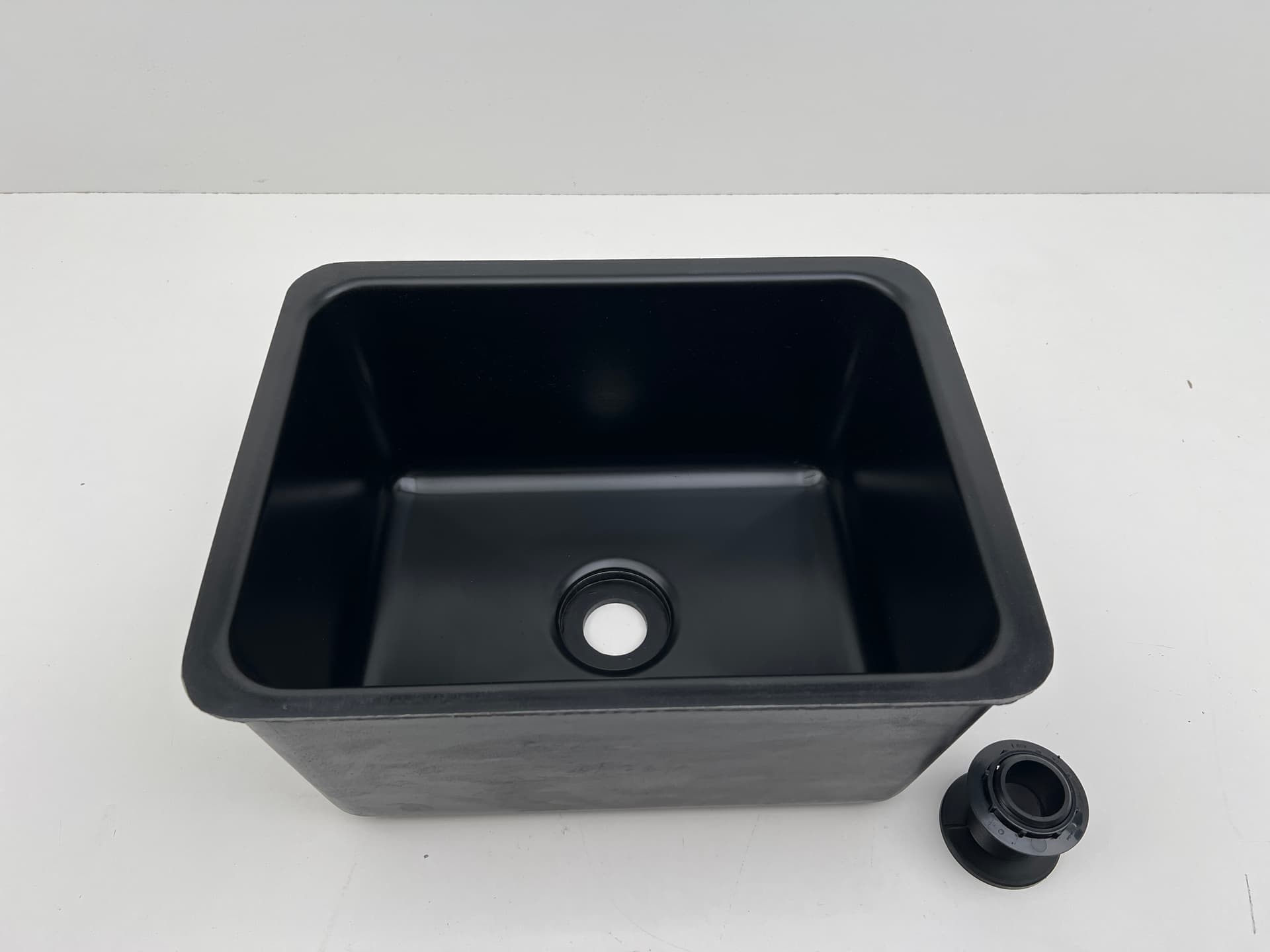 Durcon D-15C Black Onyx Epoxy Sink - Center