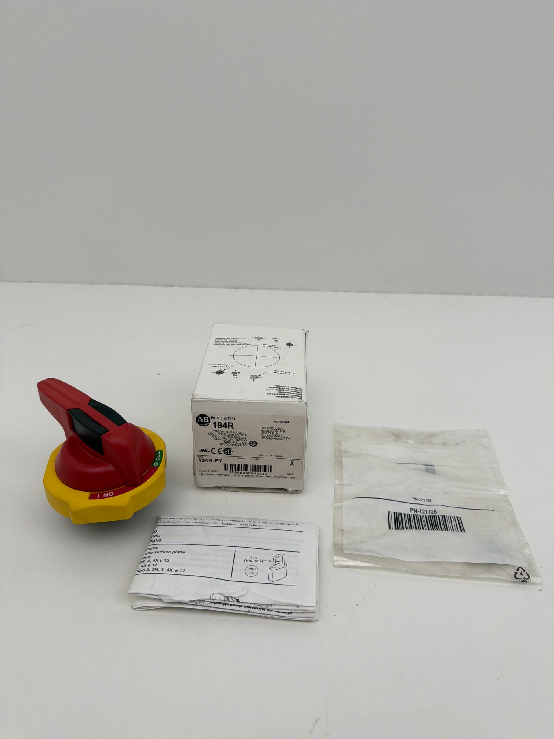 Allen-Bradley 194R-PY Disconnect Switch Operating Handle Ser A