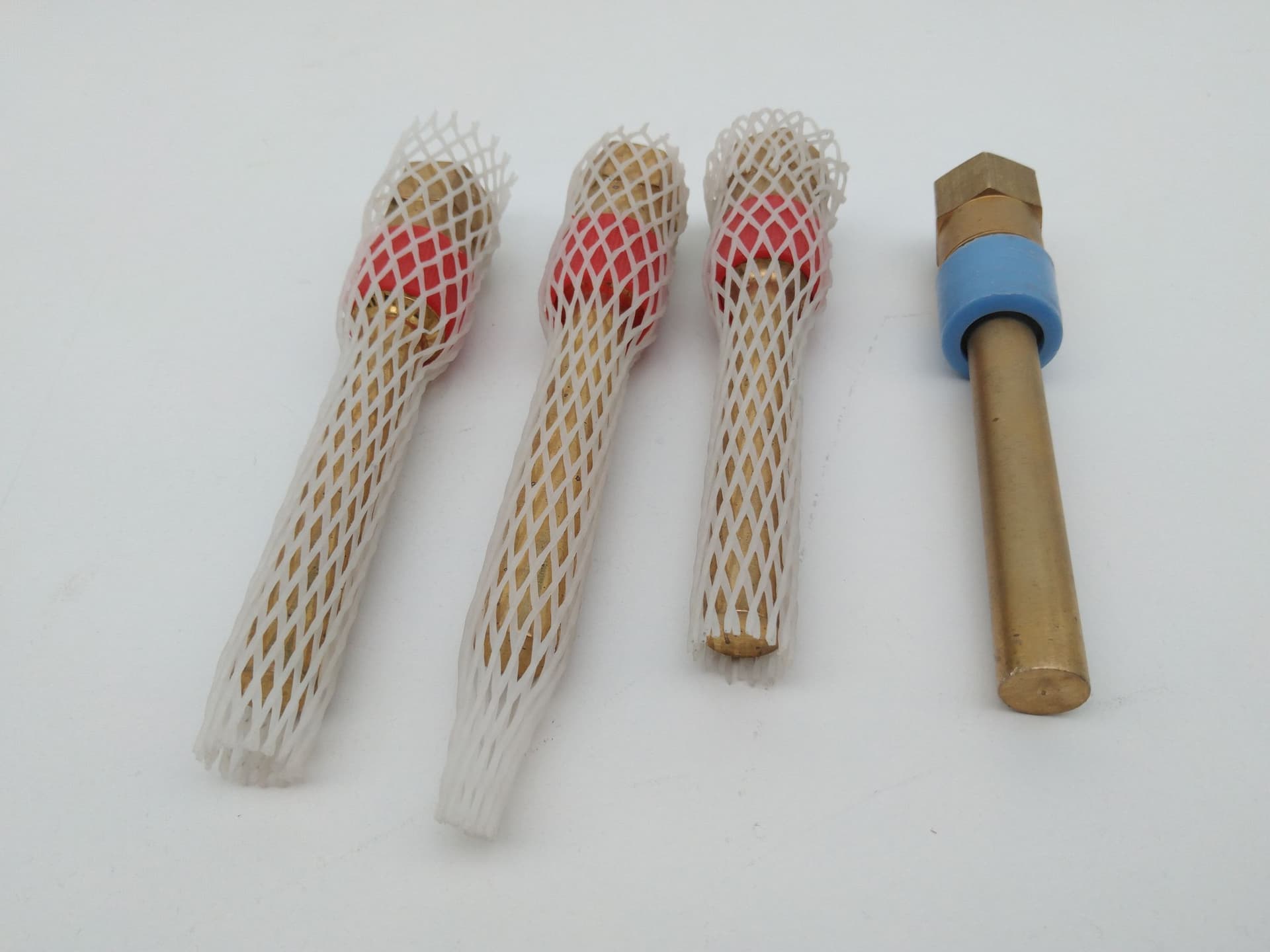 Lot of 4 Thermocouple well, Brass, 1/2" MNPT x 1/8" FNPT