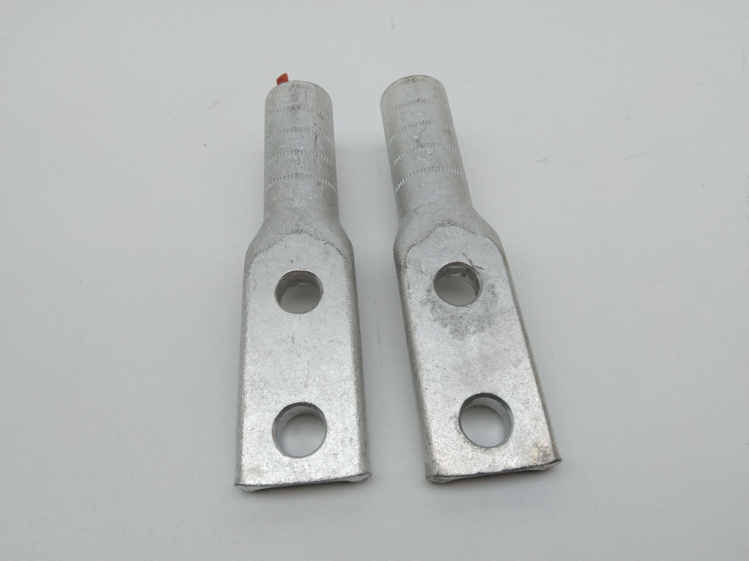 Ilsco ALND-350-12-134 Aluminum Crimp Connector , 350 MCM