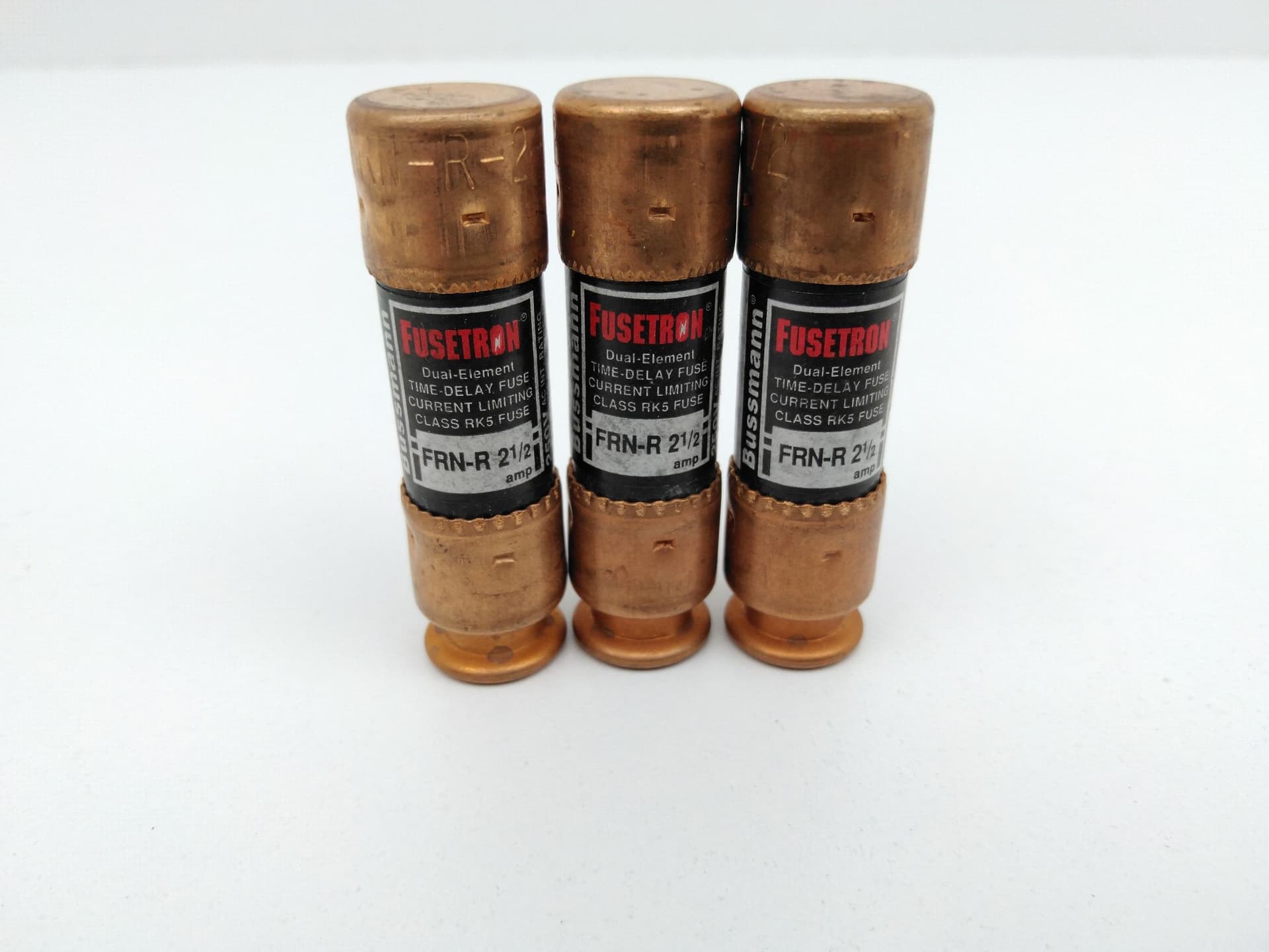 Bussmann FRN-R-2-1/2 Fusetron 2-1/2A 250V Dual Element Time Delay Fuses
