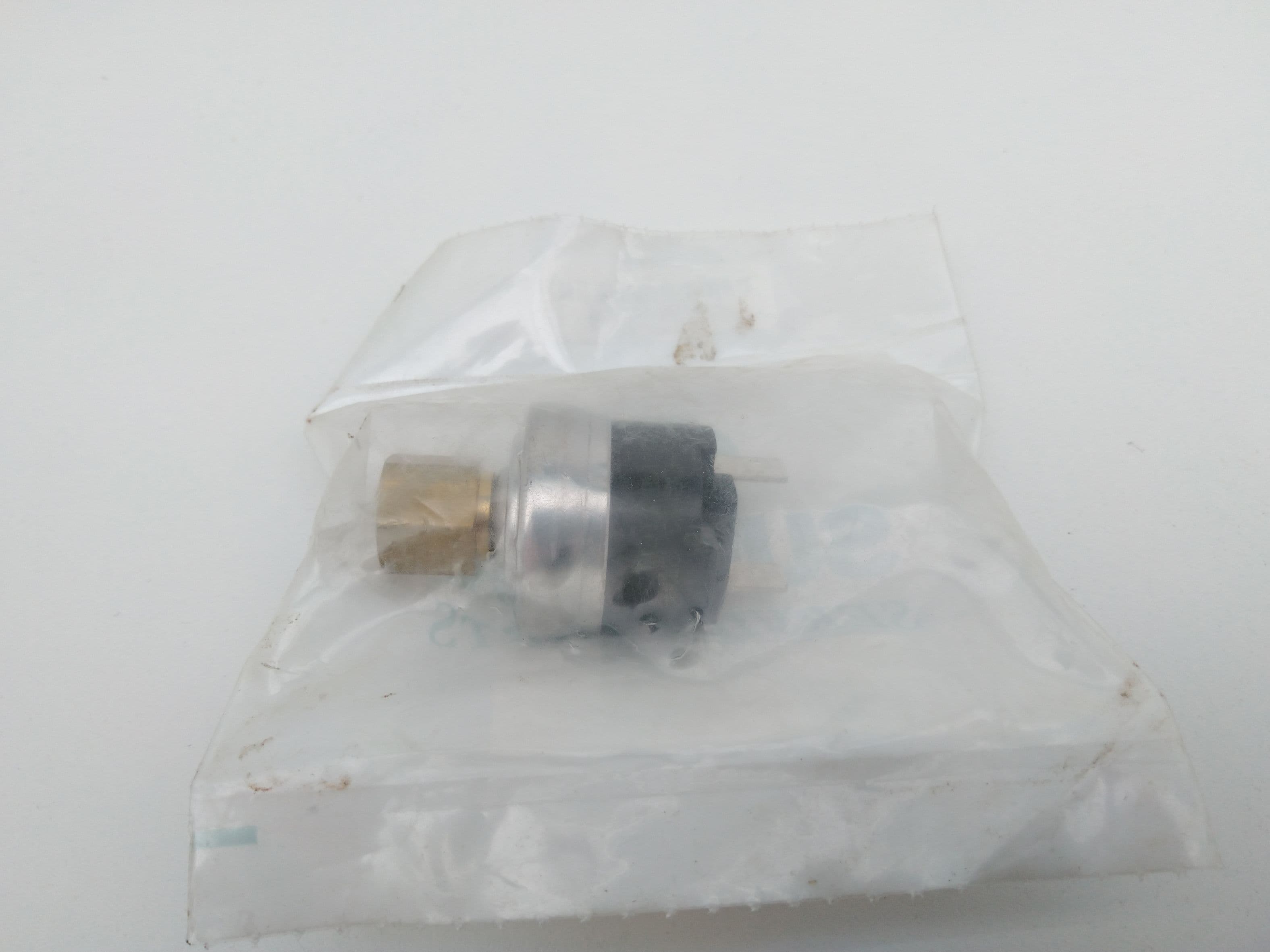 Sullair 406170 Switch HI Fan Cutout