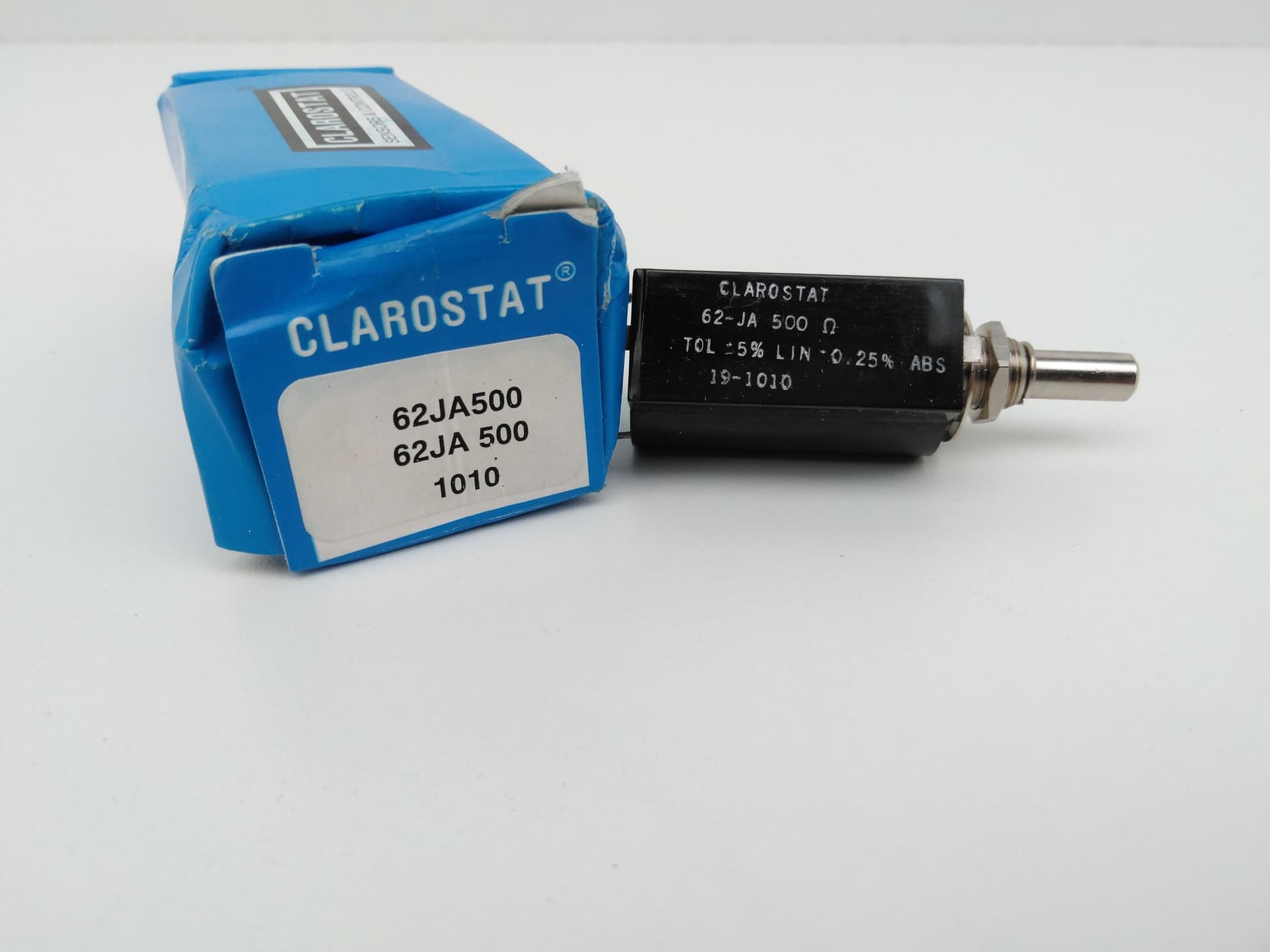 Clarostat 62JA500 500 Ohm Potentiometer