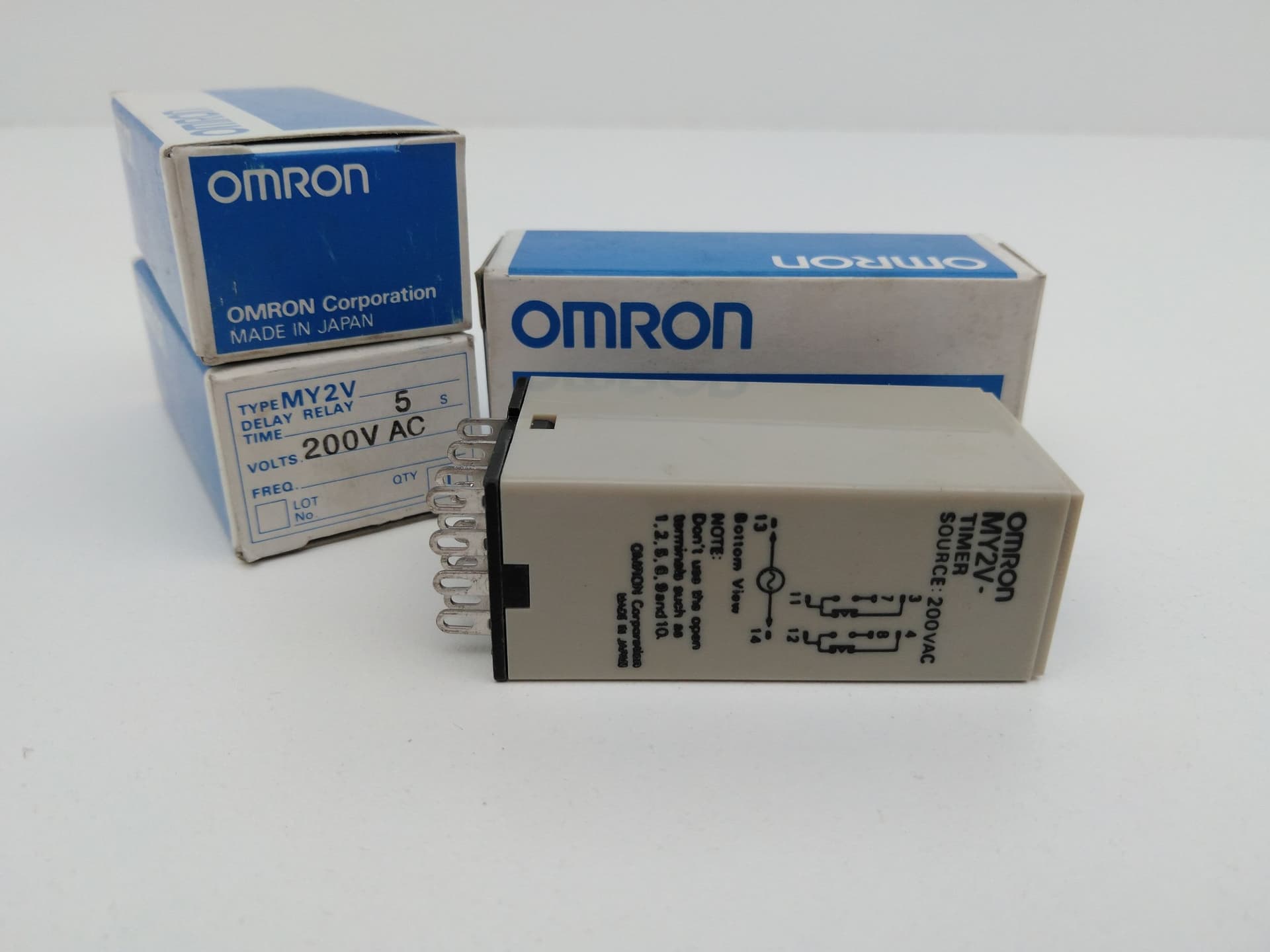 Omron MY2V-Timer 200VAC 5 Sec Time Delay Relay