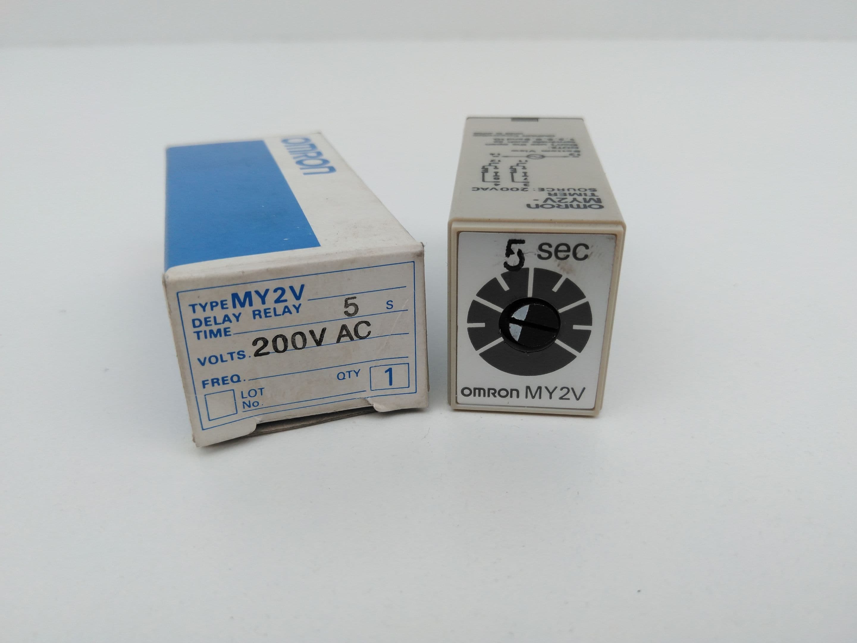 Omron MY2V-Timer 200VAC 5 Sec Time Delay Relay