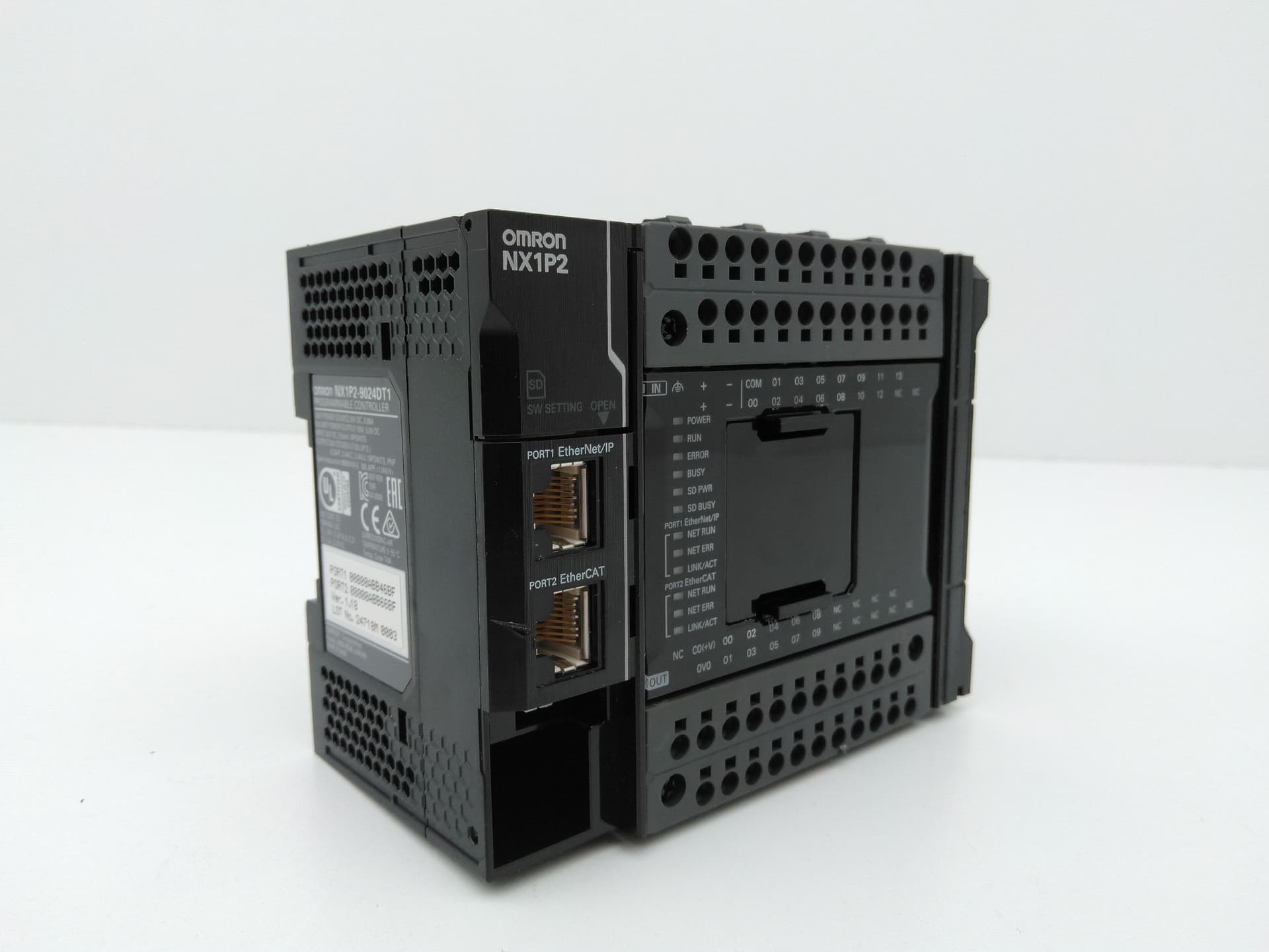 Omron NX1P2-9024DT1 CPU, 24 Built-In I/O Points, 4 Max Axes, PNP, NX-12P Series