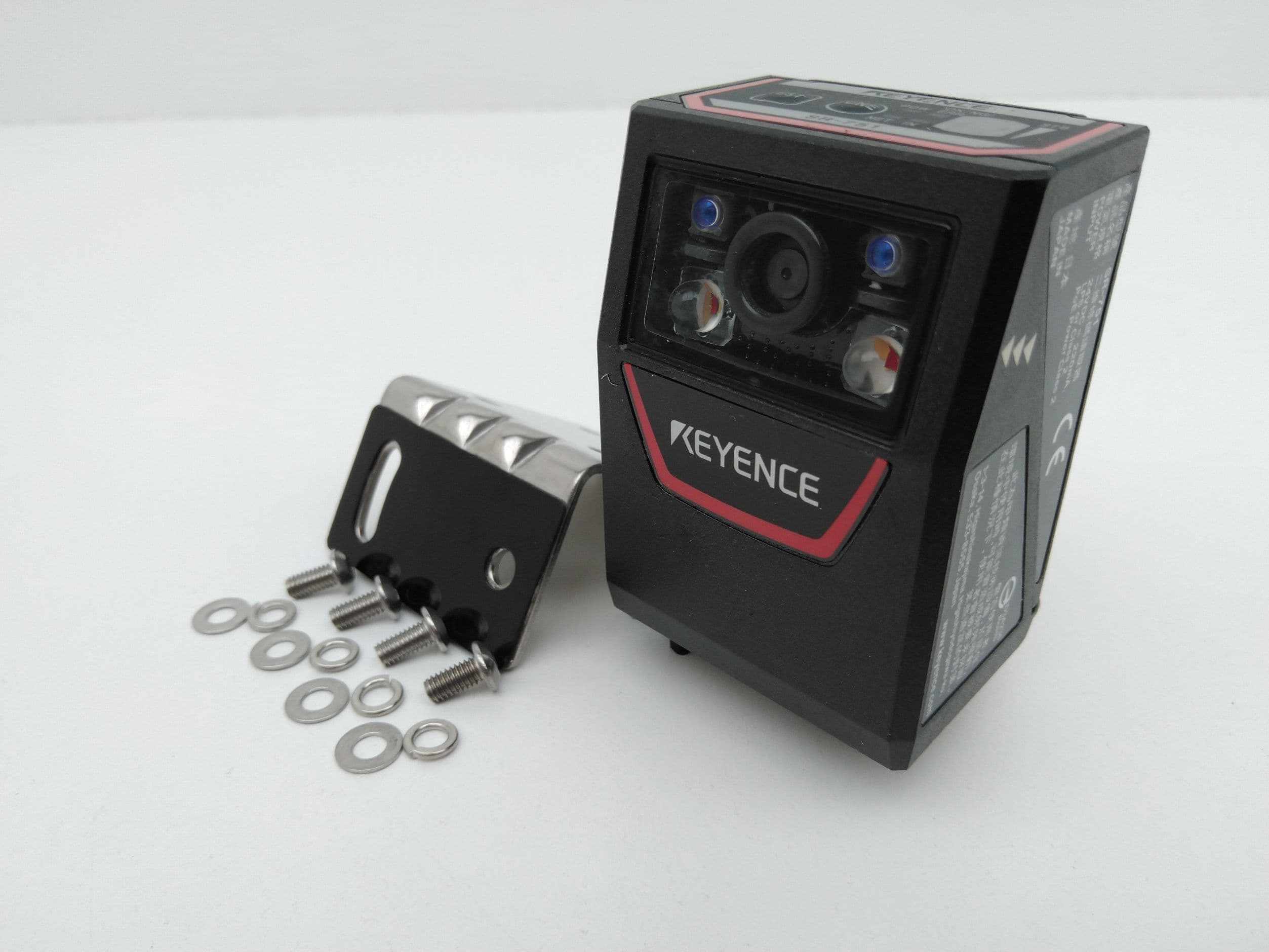 Keyence SR-751 Ethernet-Compatible 2D Code Reader, Medium-distance Type
