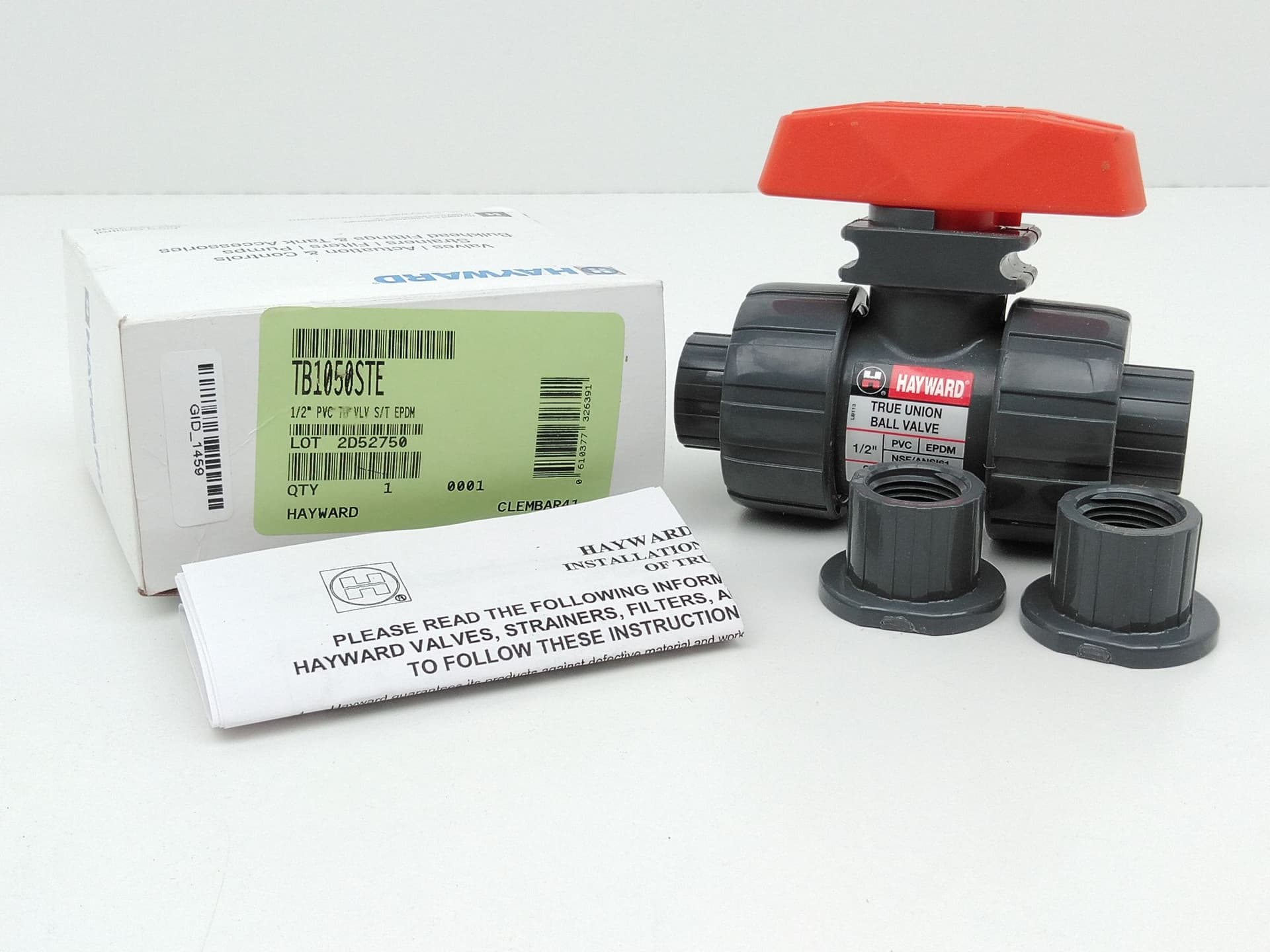 Hayward TB1050STE 1/2 in TB Series PVC Ball Valve Socket/Threaded EPDM