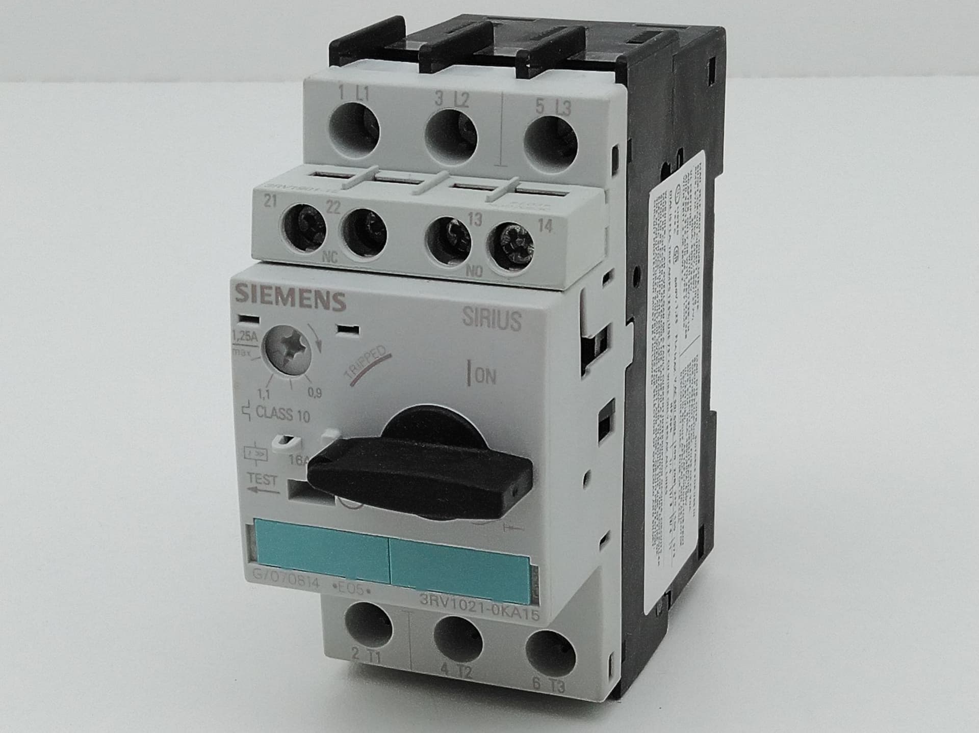 Siemens 3RV1021-0KA15 Motor Protection Circuit Breaker