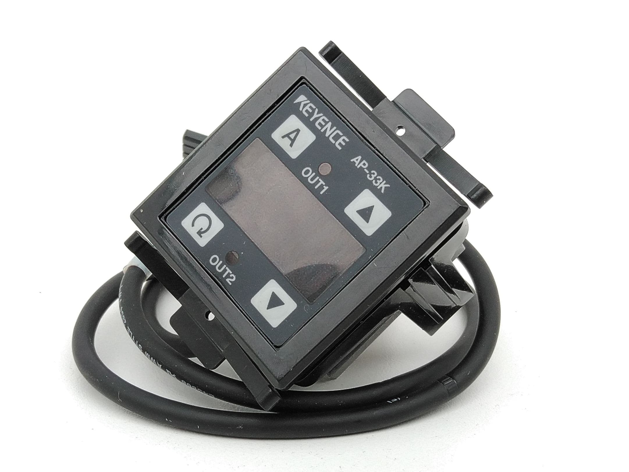Keyence AP-33K 0-145PSI 12-24V Digital Pressure Switch