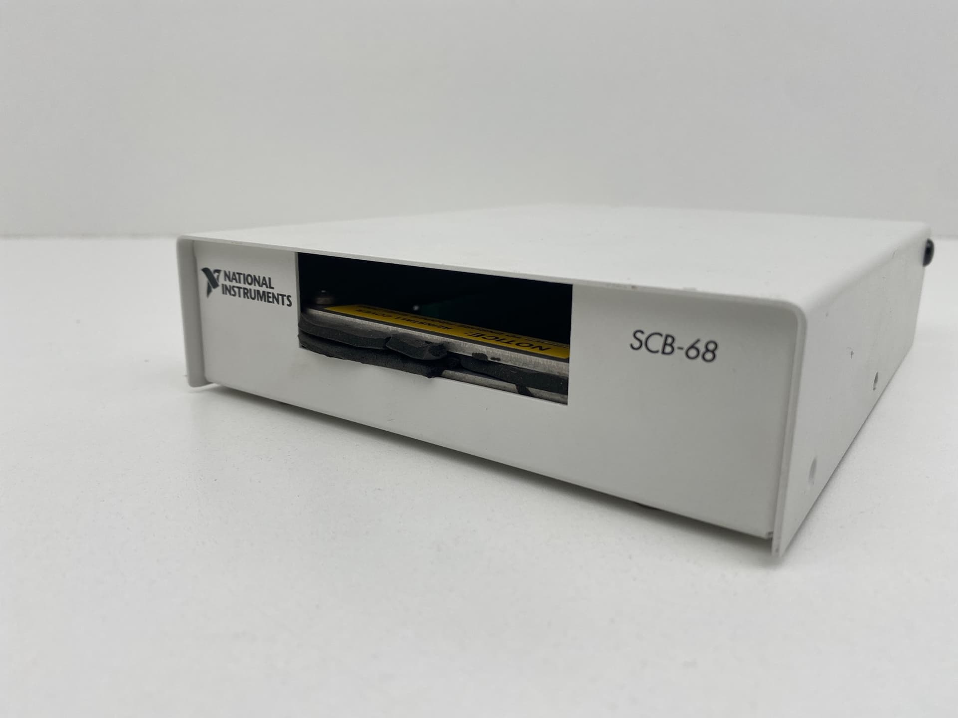 National Instruments SCB-68 I/O Connector Terminal Block